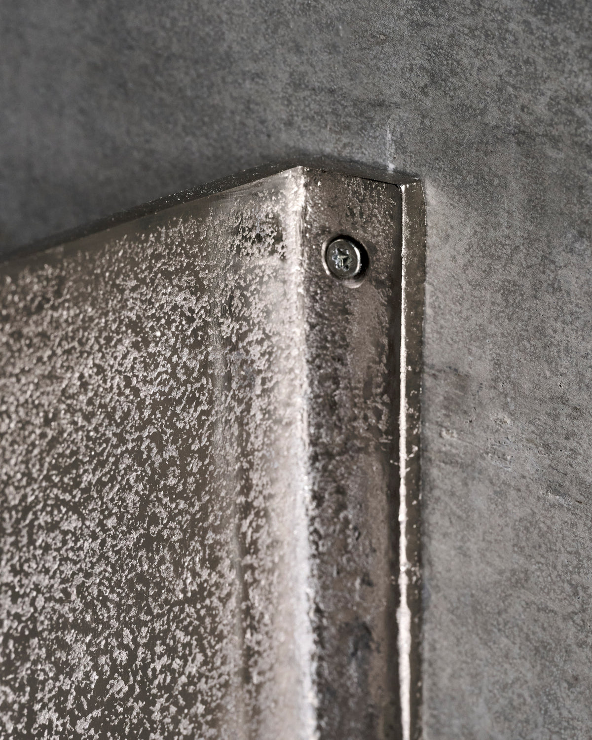 Regal, HDBoxie, Silber-Finish in Silberfarben präsentiert im Onlineshop von KAQTU Design AG. Wandregal ist von House Doctor