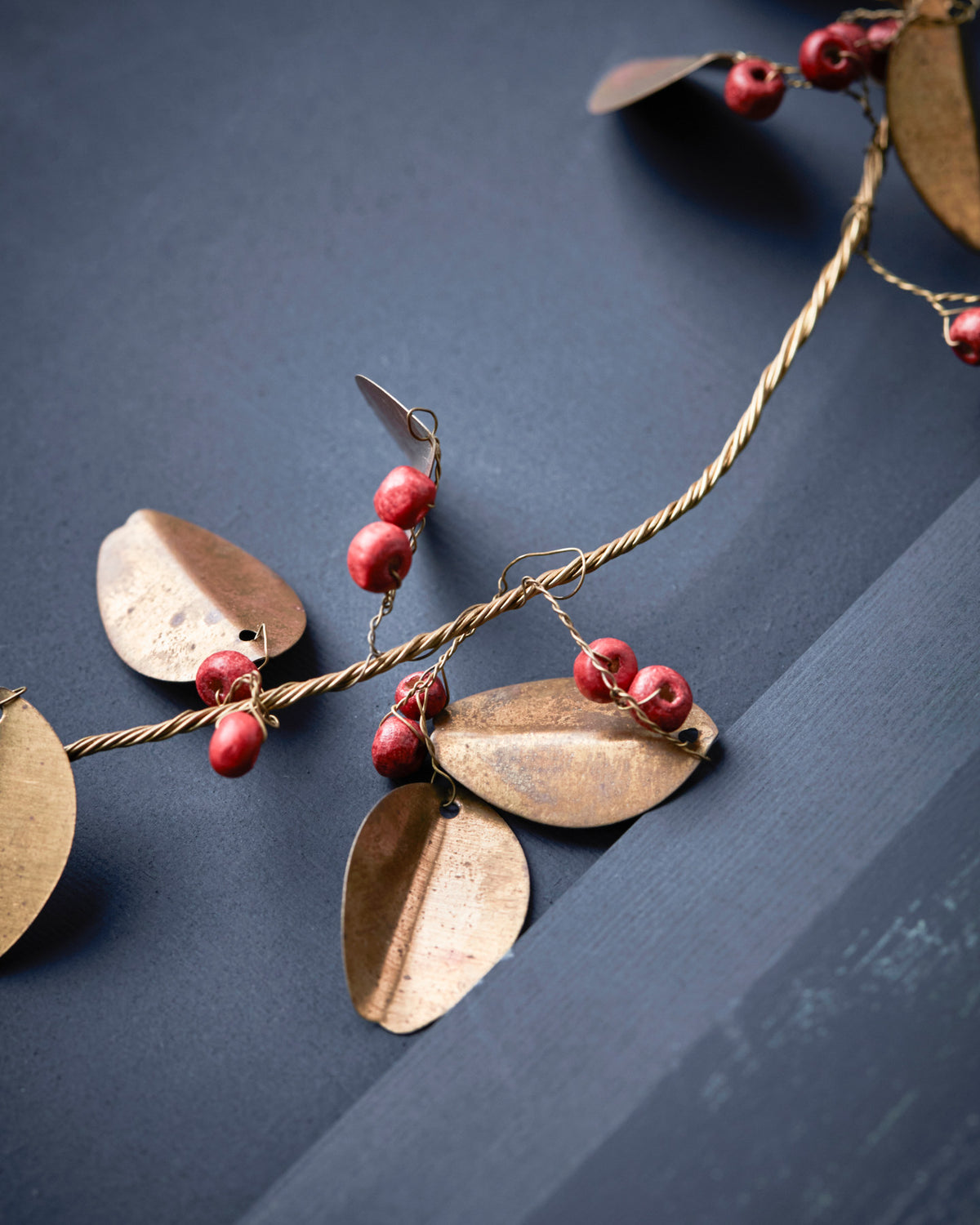 Kranz, HDAuric, Gold in Gold präsentiert im Onlineshop von KAQTU Design AG. Weihnachtskränze ist von House Doctor
