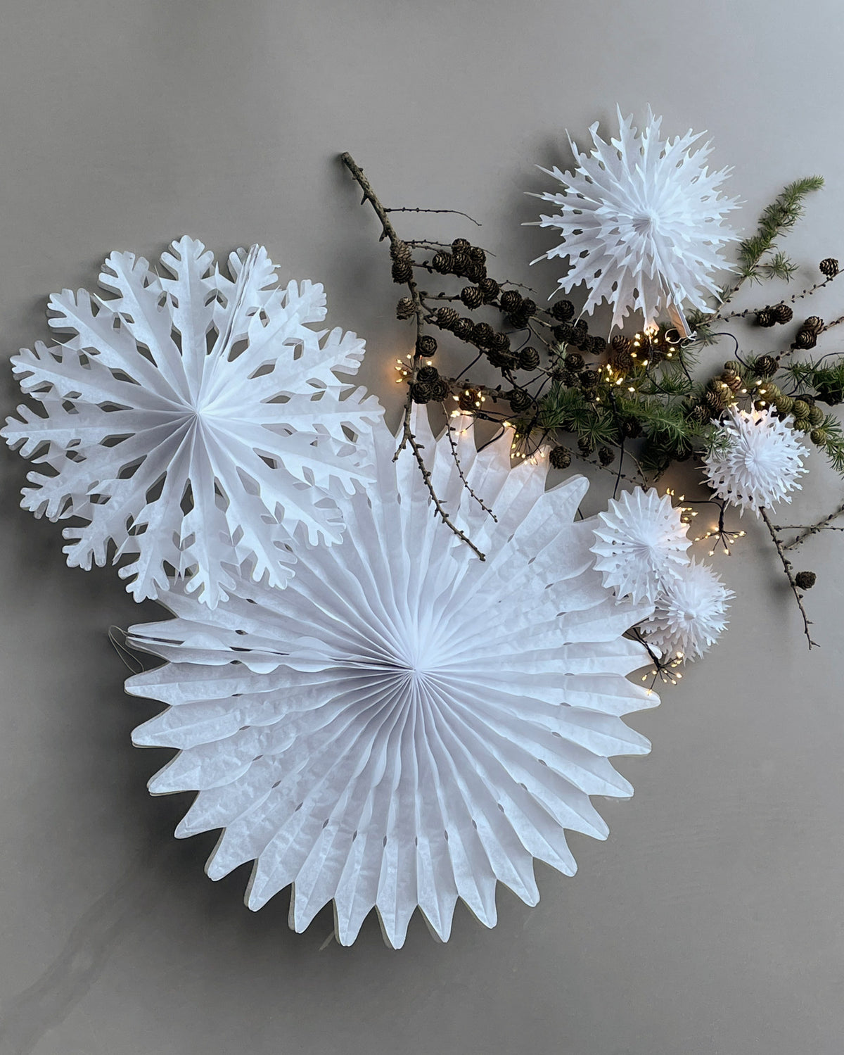 HDFold, Weiß in Weiß präsentiert im Onlineshop von KAQTU Design AG. Weihnachtszubehör ist von House Doctor