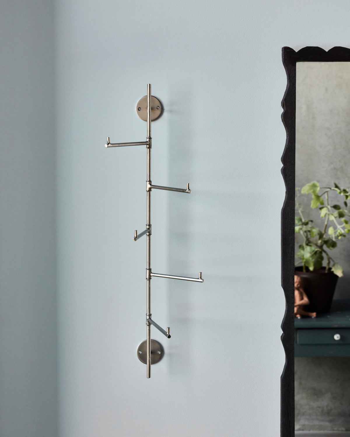 Hakenleiste, HDFlex, Silber-Finish in Silberfarben präsentiert im Onlineshop von KAQTU Design AG. Kleiderhaken ist von House Doctor