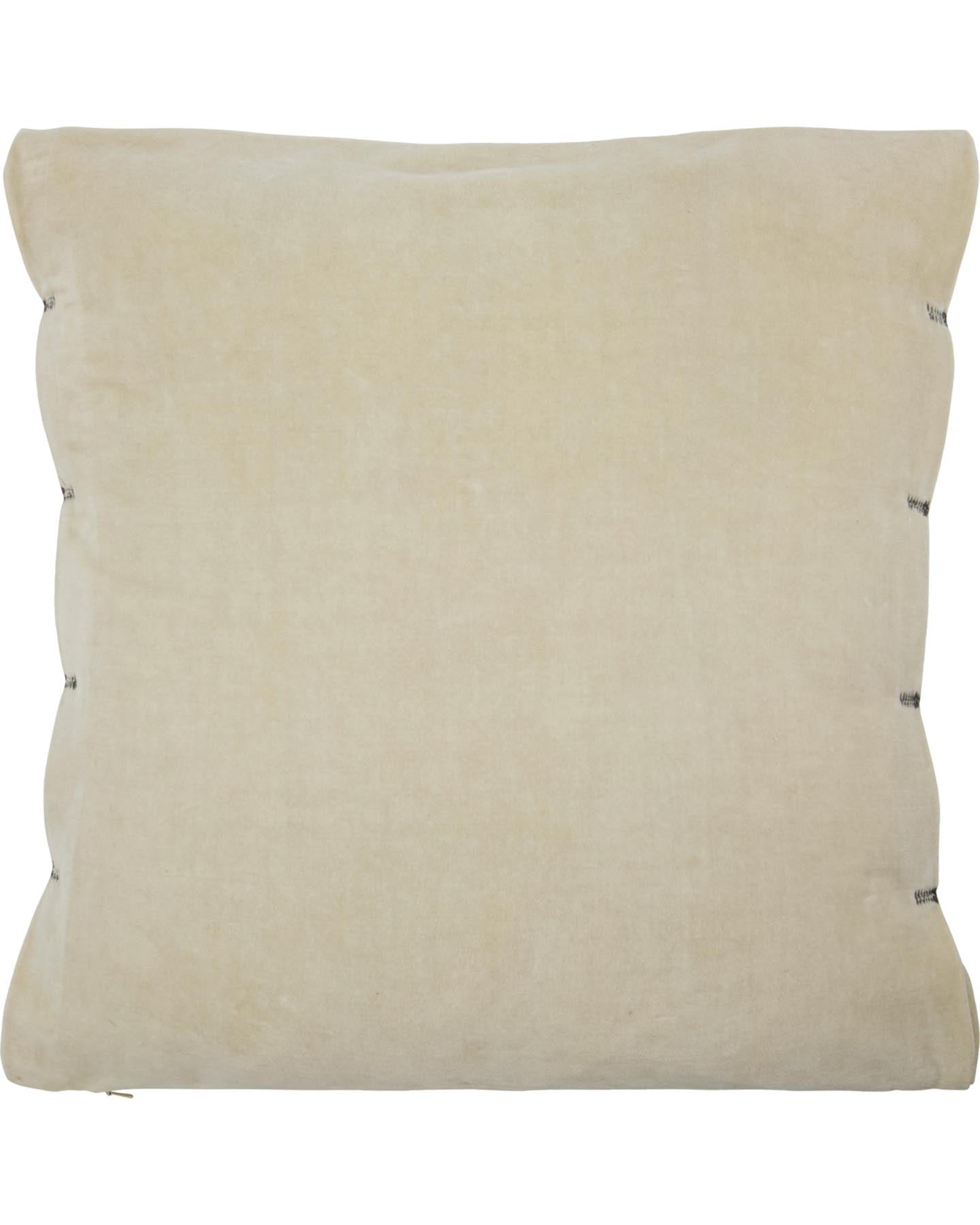 Kissenbezug, HDVelvet, Sand in Sand präsentiert im Onlineshop von KAQTU Design AG. Deko Kissenbezug ist von House Doctor