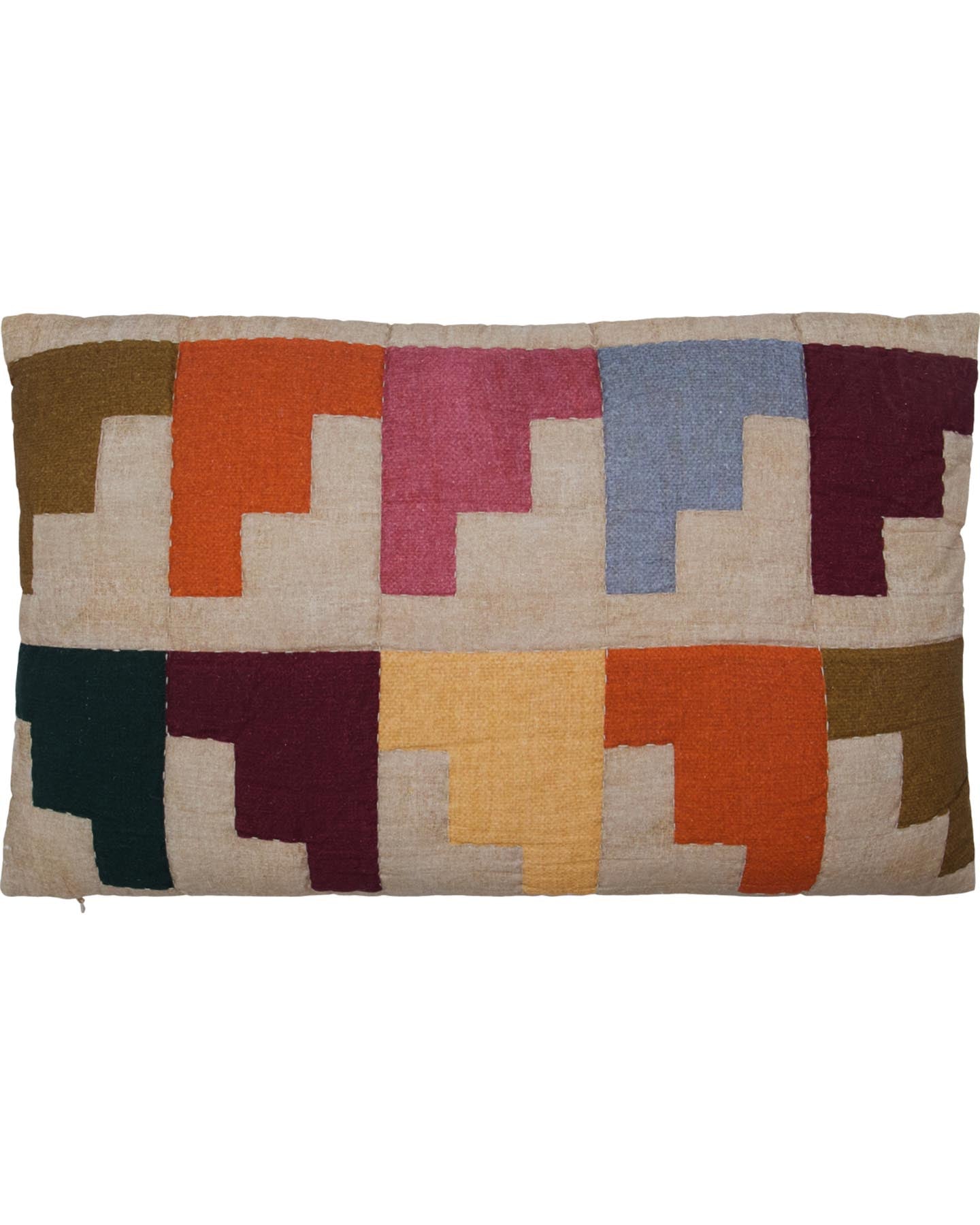 Verleihen Sie Ihrem Raum mit dem bunten Kissenbezug HDBlock von House Doctor einen kreativen Touch. Handgefertigt aus weicher Baumwolle, ideal für stilvolle Akzente.