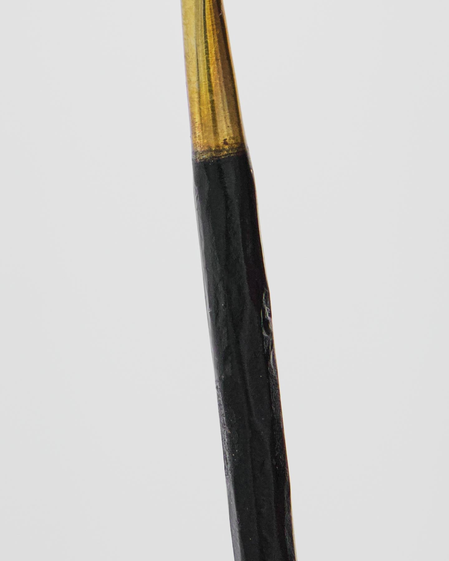 Entdecken Sie die HDFork Gabeln von House Doctor – handgefertigte Eleganz aus Antikmessing, ideal für stilvolle Tischdekorationen.