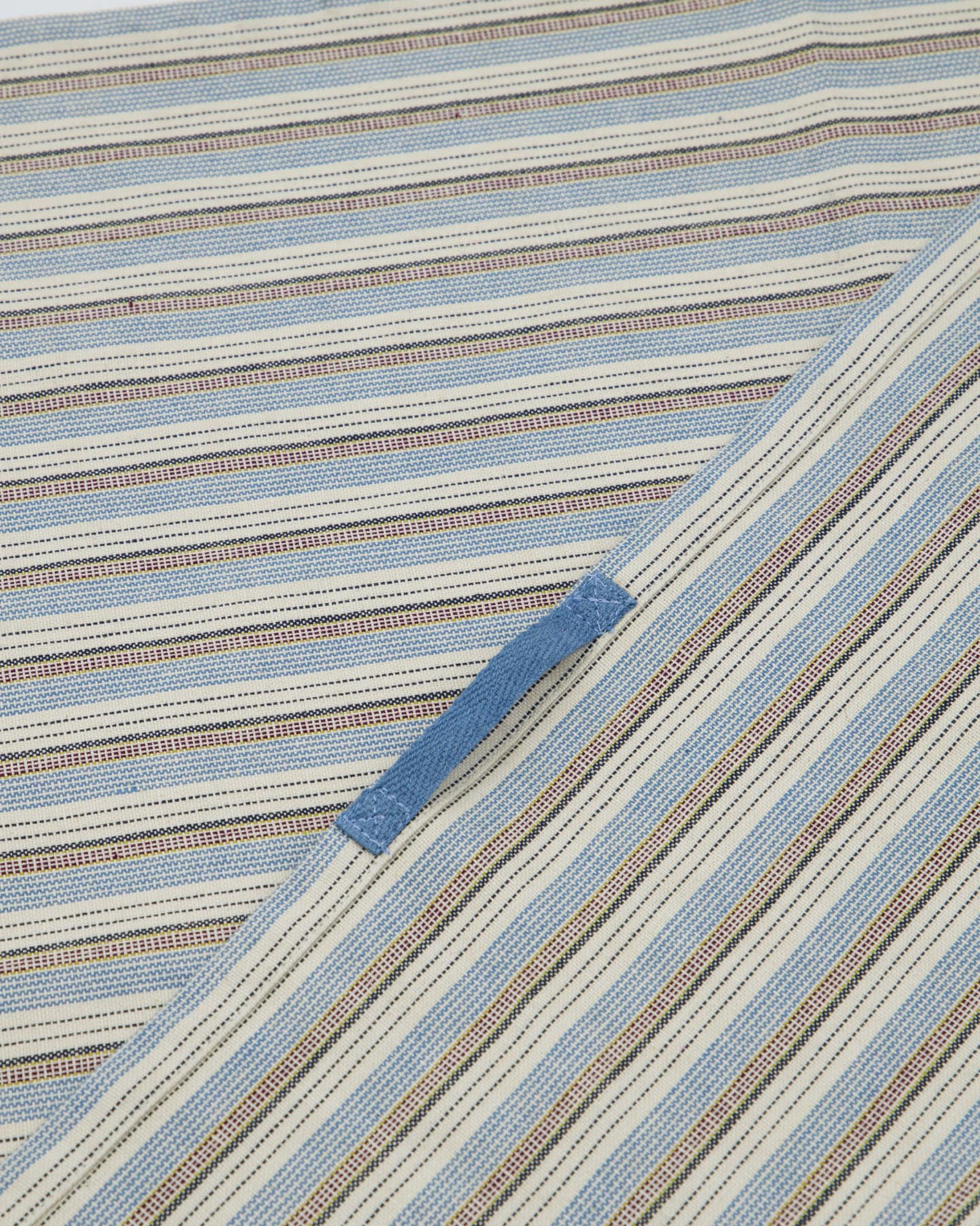 Stilvolle Geschirrhandtücher HDCook in Blau und Sand von House Doctor. Hochwertige Baumwolle, ideal für Abtrocknen und Dekoration in Ihrer Küche.