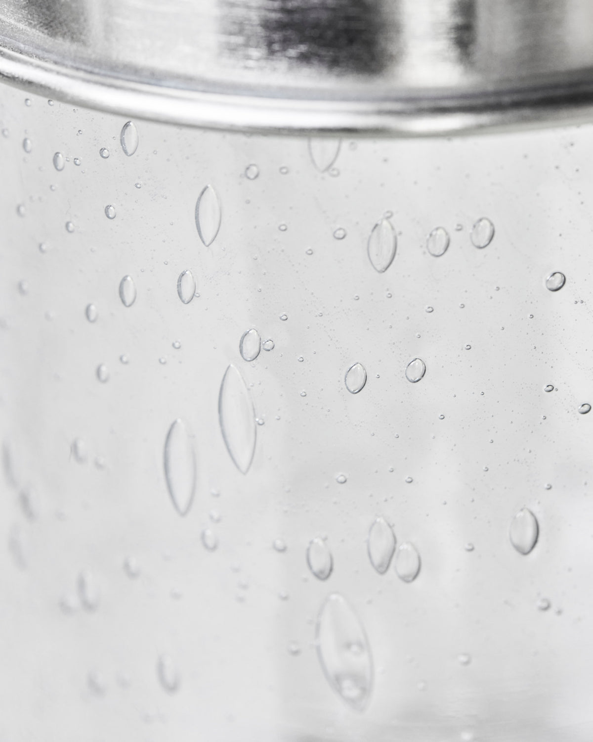Klare Glaslaterne HDOmay mit Bläscheneffekt und silberfarbenem Deckel