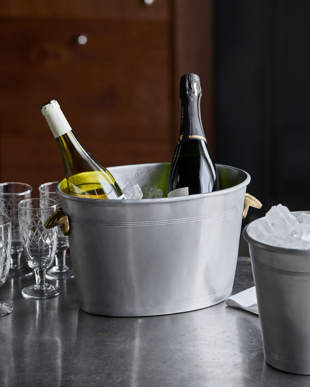 Weinkühler, HDVind, Antiksilber-Finish in Antique silver finish präsentiert im Onlineshop von KAQTU Design AG. Shaker ist von House Doctor