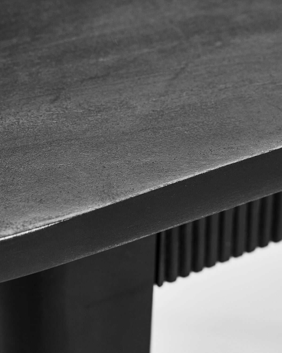 Esstisch, HDBalance, Schwarz in Black präsentiert im Onlineshop von KAQTU Design AG. Esstisch ist von House Doctor