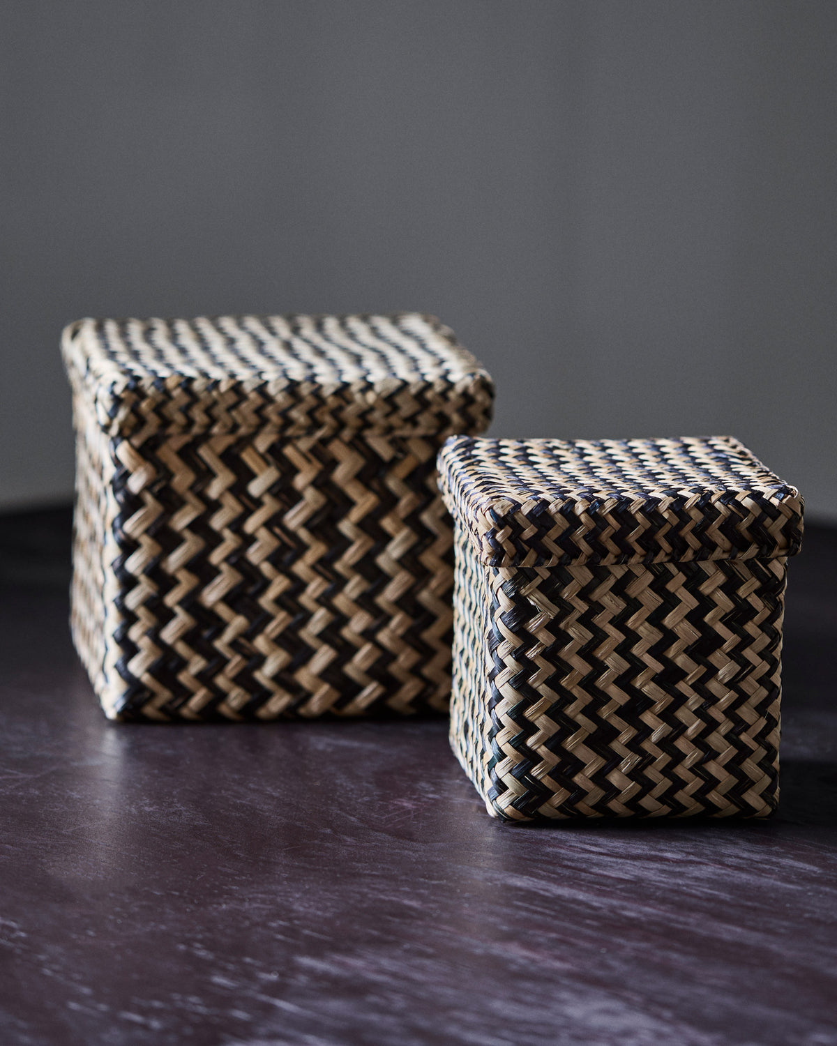 Aufbewahrungsschachteln, HDOllie, Schwarz, Natur in Black präsentiert im Onlineshop von KAQTU Design AG. Aufbewahrungsboxen ist von House Doctor