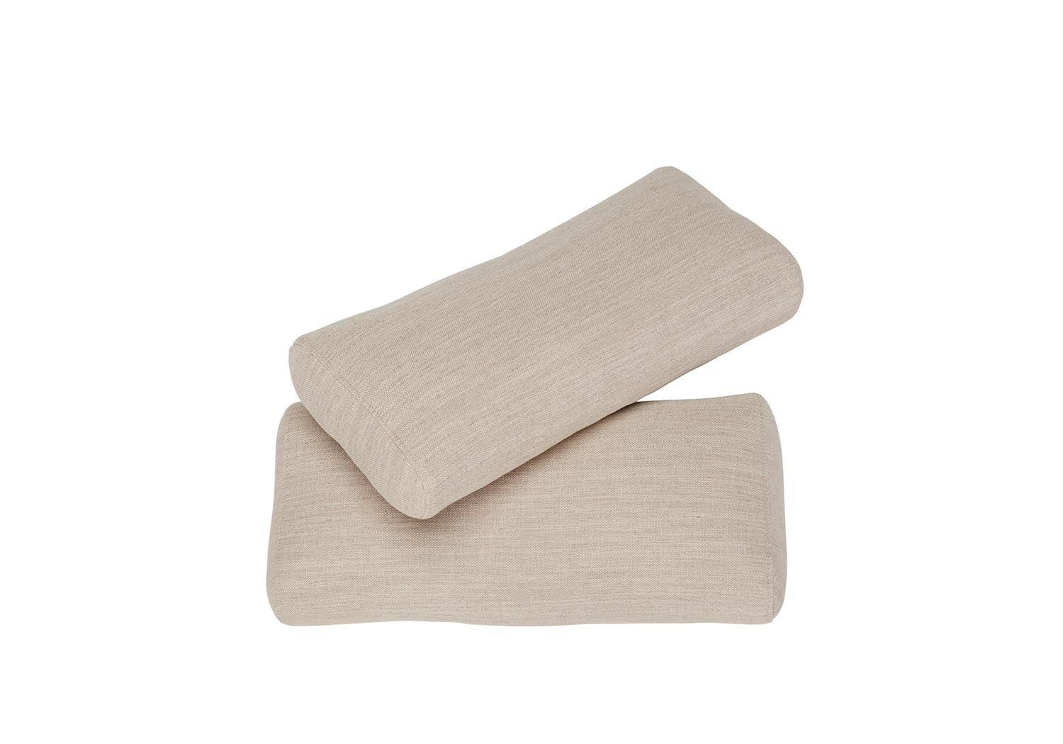 Ellipse Kissen von Innovation Living: Stilvolles skandinavisches Accessoire, das jedem Raum Wärme und zeitgemässe Eleganz verleiht.