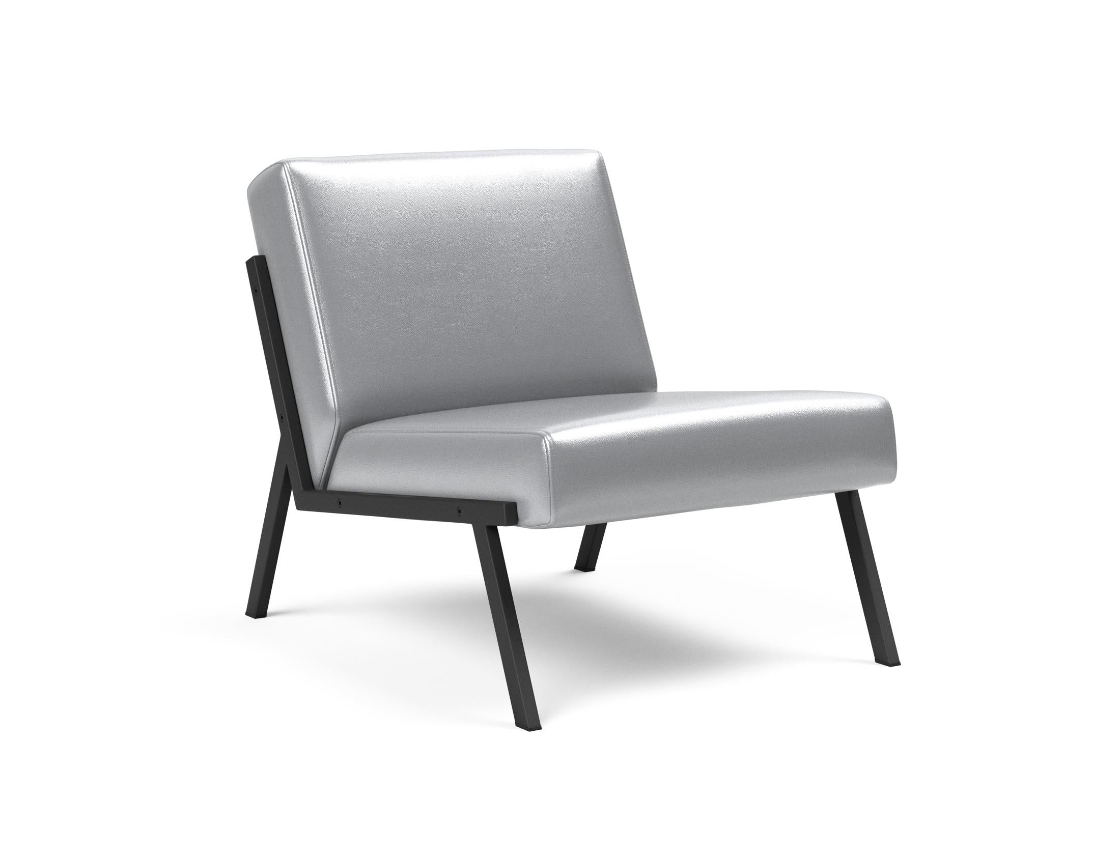 Entdecken Sie den Vikko Sessel von Innovation Living – ein elegantes Möbelstück, das Komfort und Funktionalität perfekt vereint.