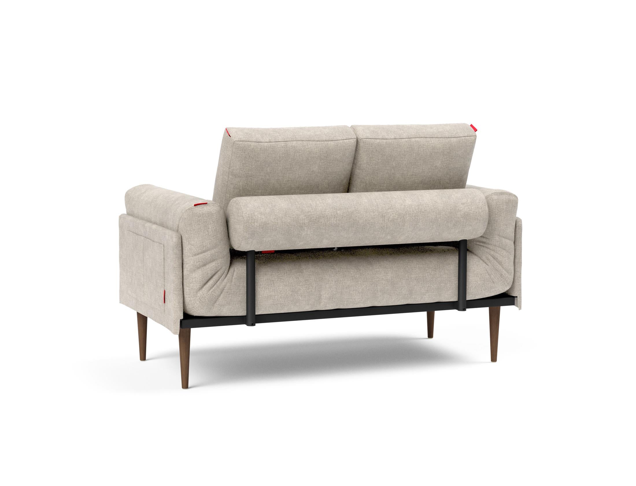 Entdecken Sie das Rollo Styletto Klappsofa 80 von Innovation Living – stilvolles Design trifft auf flexible Nutzung als Bettsofa.