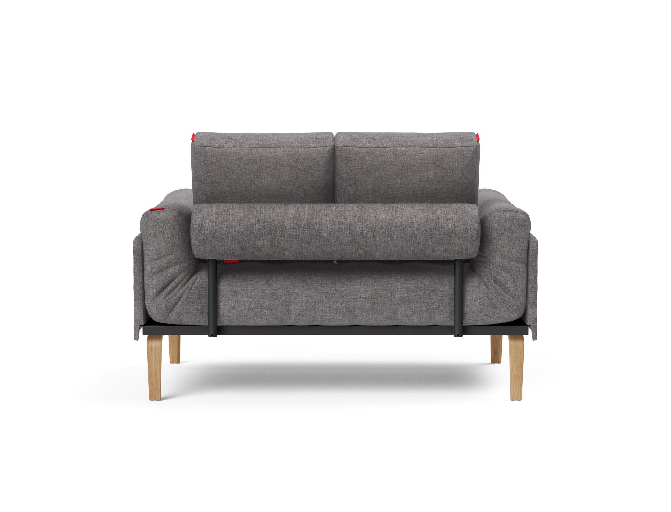 Erleben Sie das Rollo Bow Klappsofa 80 von Innovation Living – ein stilvolles Tagesbett, das Komfort und Funktionalität für kompakte Wohnräume vereint.