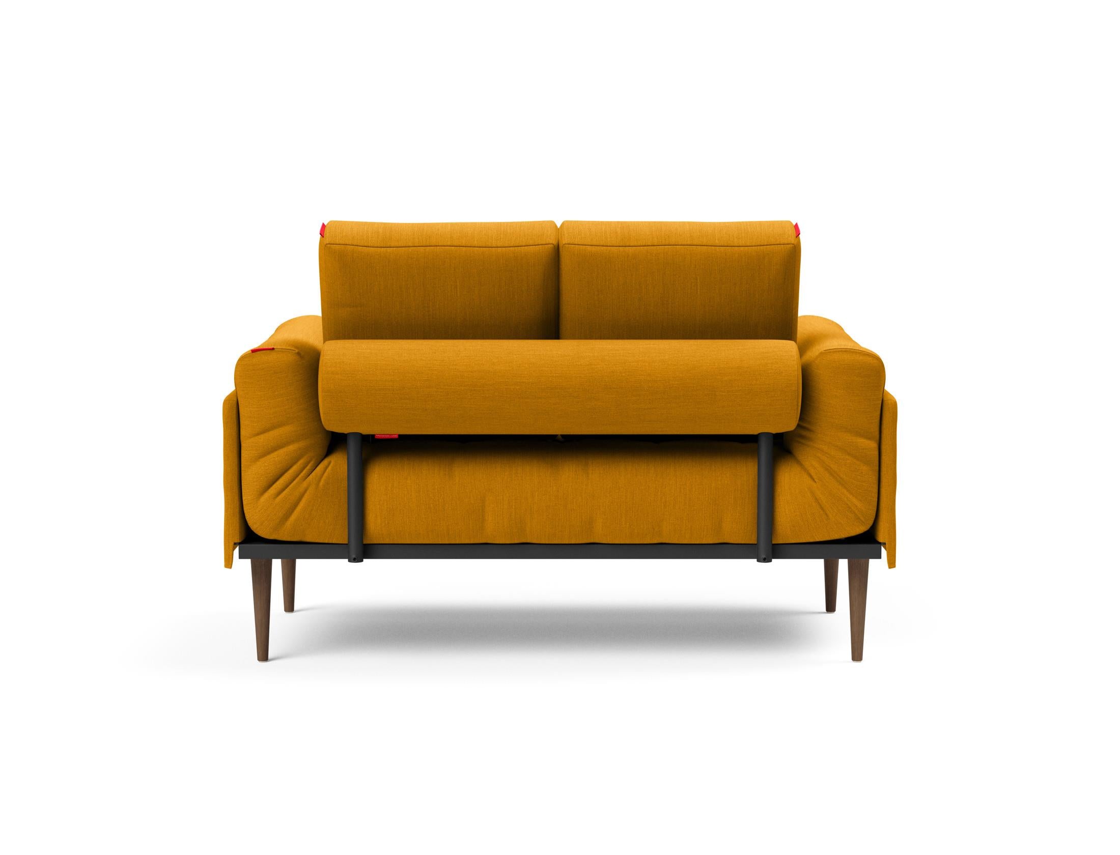 Entdecken Sie das Rollo Styletto Klappsofa 80 von Innovation Living – stilvolles Design trifft auf flexible Nutzung als Bettsofa.