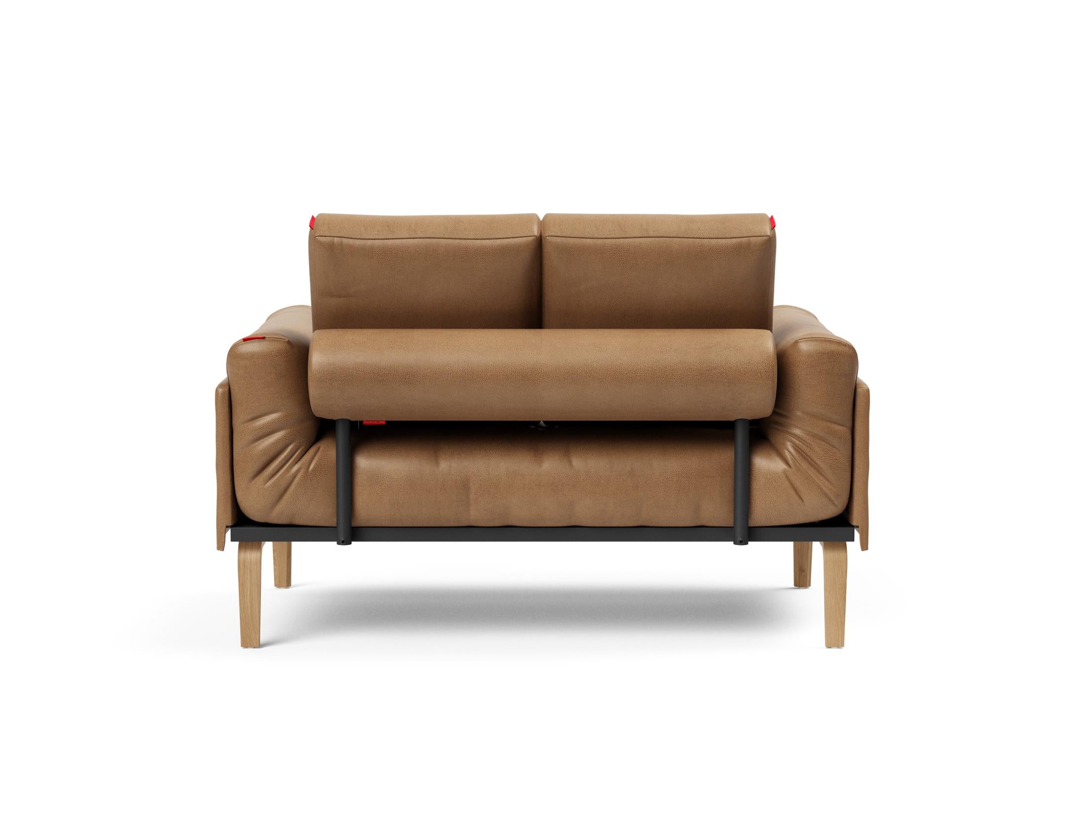 Entdecken Sie das Rollo Bow Klappsofa 80 von Innovation Living – ein elegantes, flexibles Sofa, das sich perfekt für kleine Räume eignet und höchsten Komfort bietet.