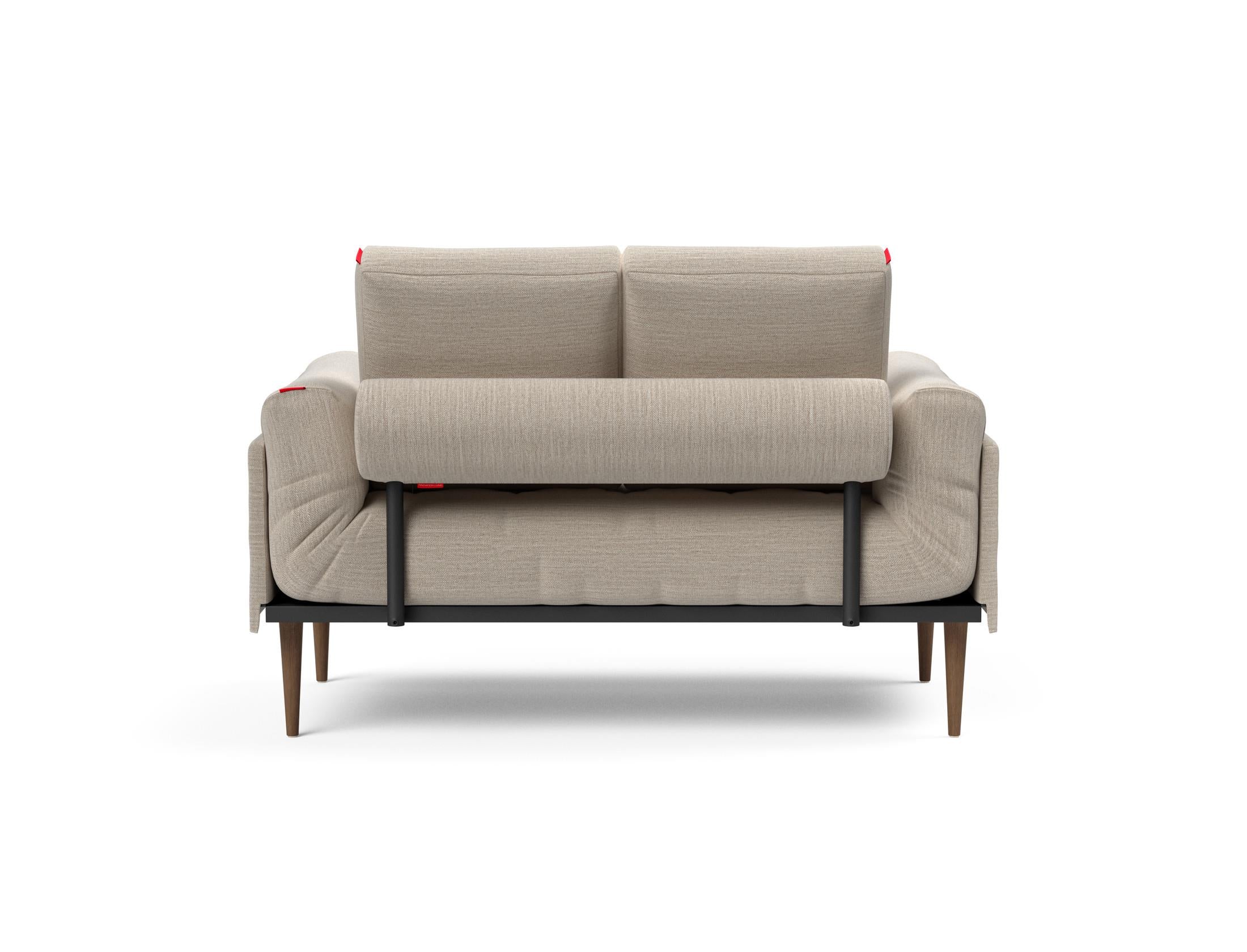 Entdecken Sie das Rollo Styletto Klappsofa 80 – ein elegantes, multifunktionales Sofa, das perfekten Komfort für kleine Wohnräume bietet.