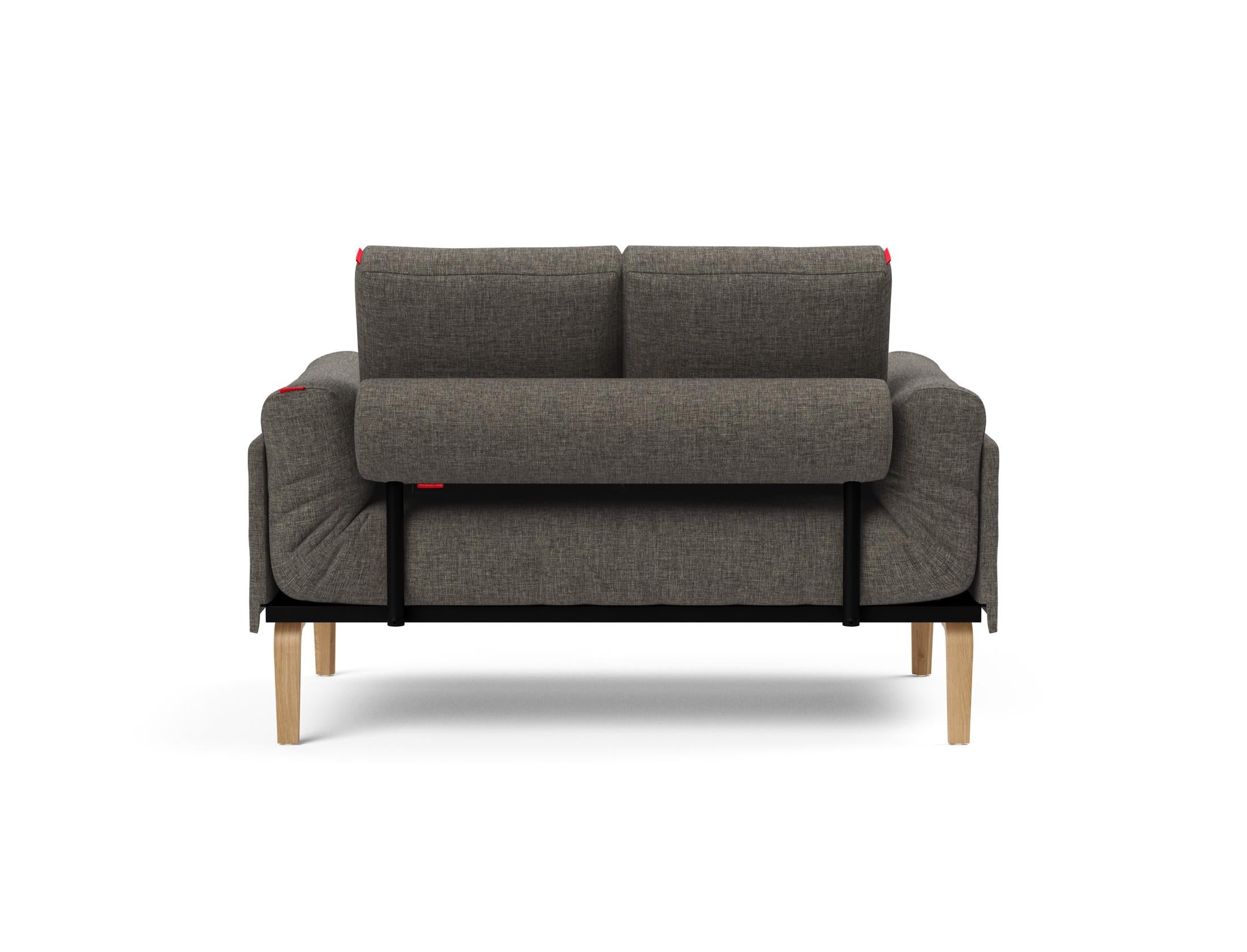 Erleben Sie das Rollo Bow Klappsofa 80 von Innovation Living – ein elegantes, multifunktionales Sofa, das ideal für kleine Räume ist und höchsten Komfort bietet.