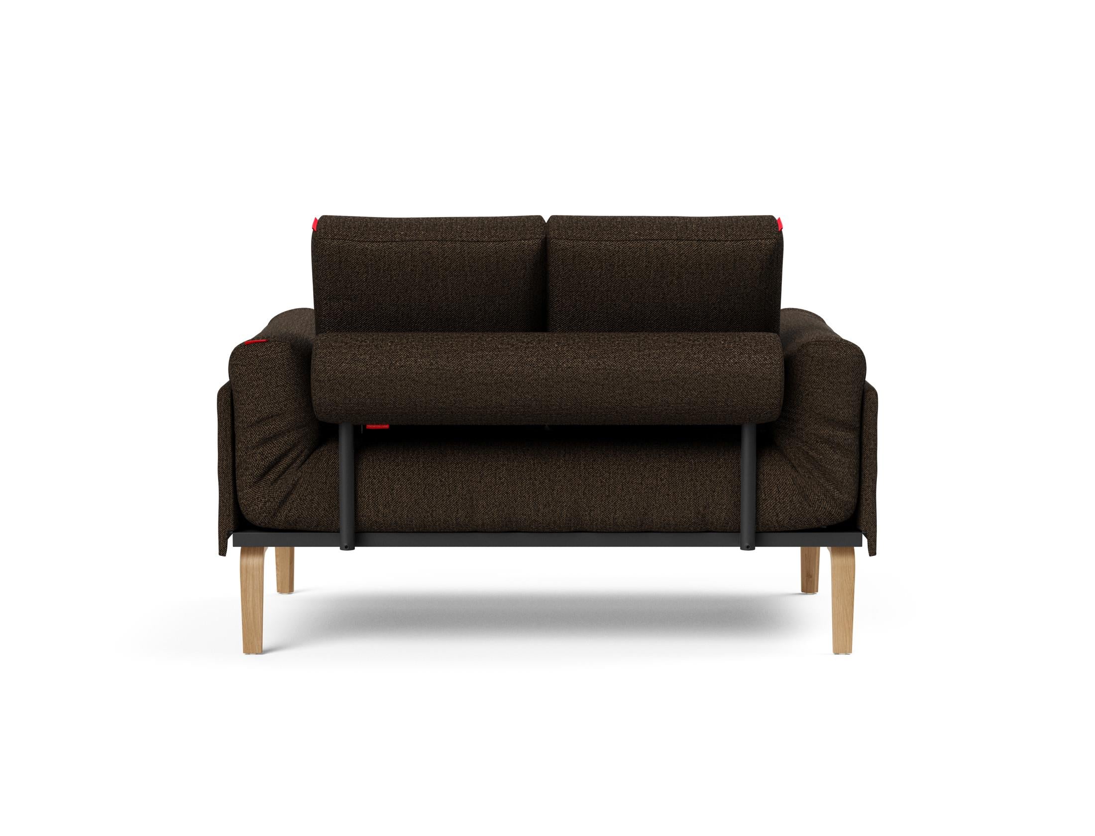 Entdecken Sie das Rollo Bow Klappsofa 80 von Innovation Living – ein elegantes, flexibles Tagesbett, das modernen Wohnkomfort auf kleinem Raum bietet.