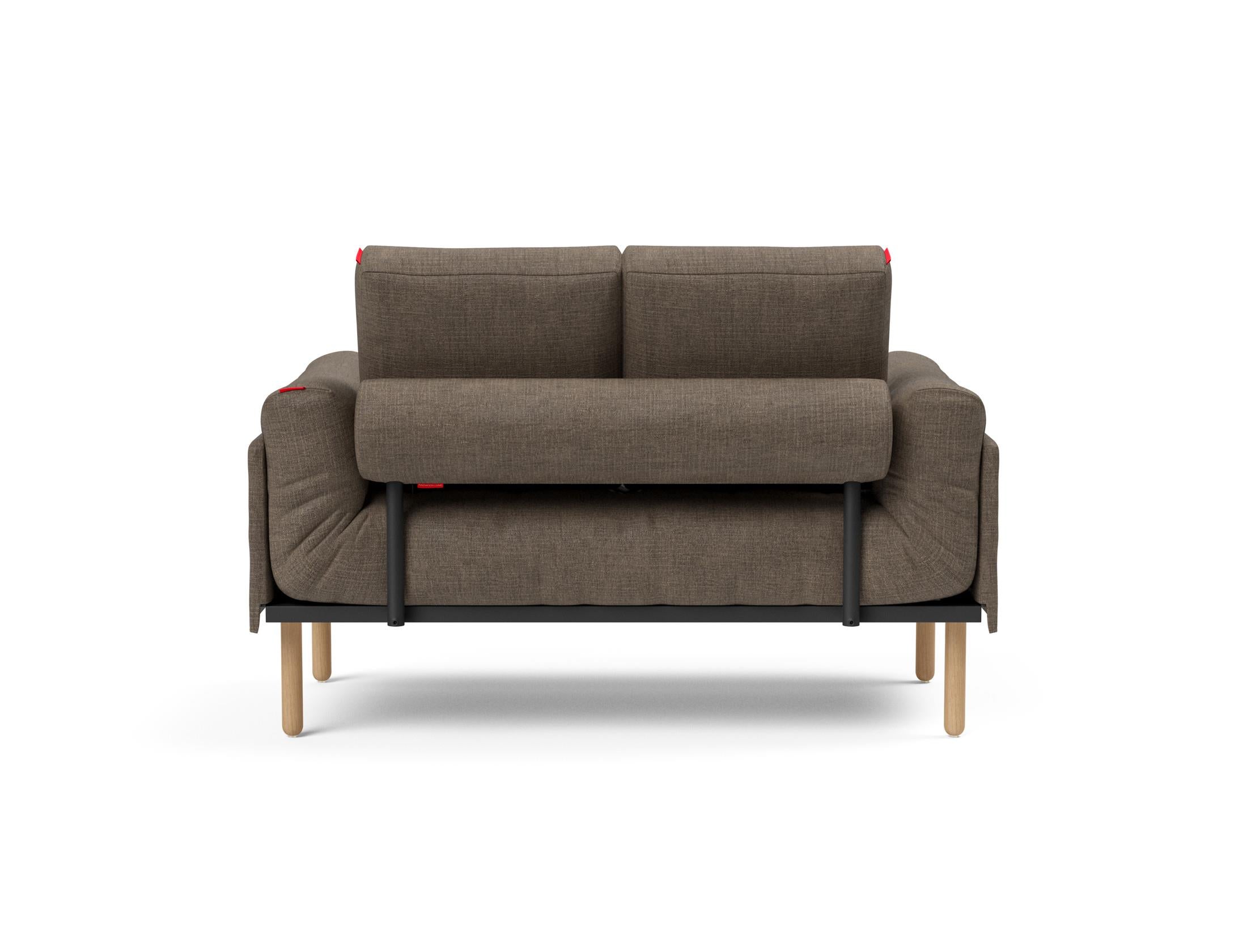 Erleben Sie das Rollo Stem Klappsofa 80 von Innovation Living – ein stilvolles, funktionales Tagesbett, das Komfort und Anpassungsfähigkeit vereint.