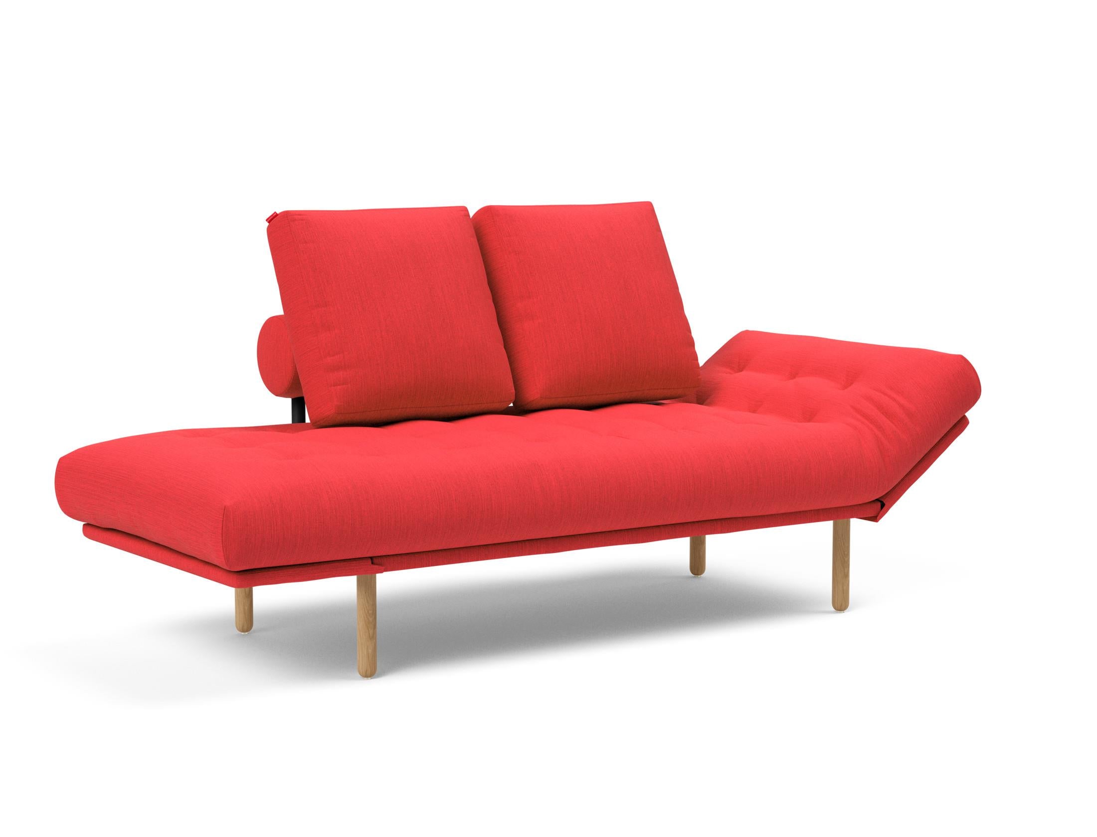 Erleben Sie das Rollo Stem Klappsofa 80 von Innovation Living – ein stilvolles, funktionales Tagesbett, das Komfort und Anpassungsfähigkeit vereint.
