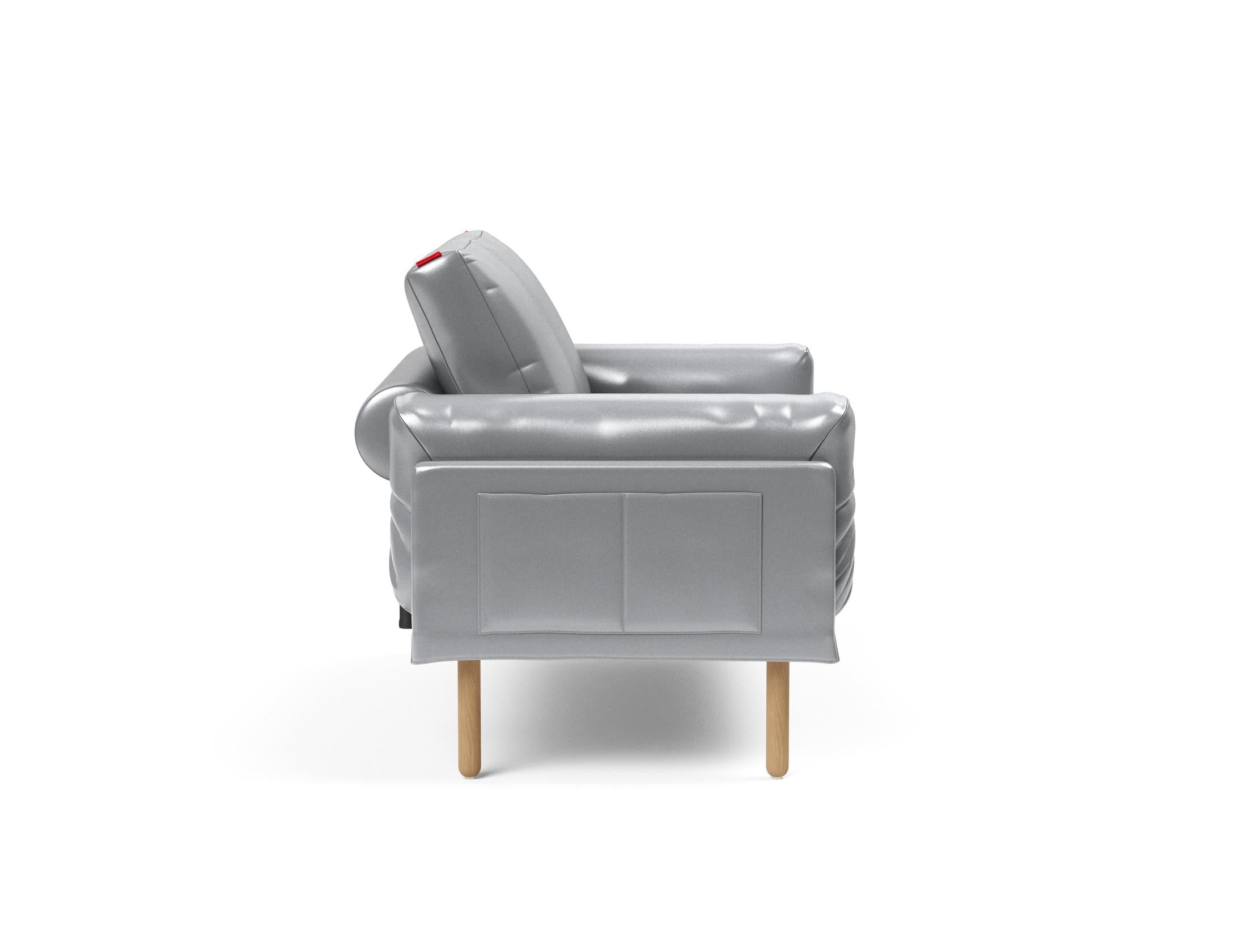 Erleben Sie das Rollo Stem Klappsofa 80 von Innovation Living – ein stilvolles, funktionales Tagesbett, das Komfort und Anpassungsfähigkeit vereint.