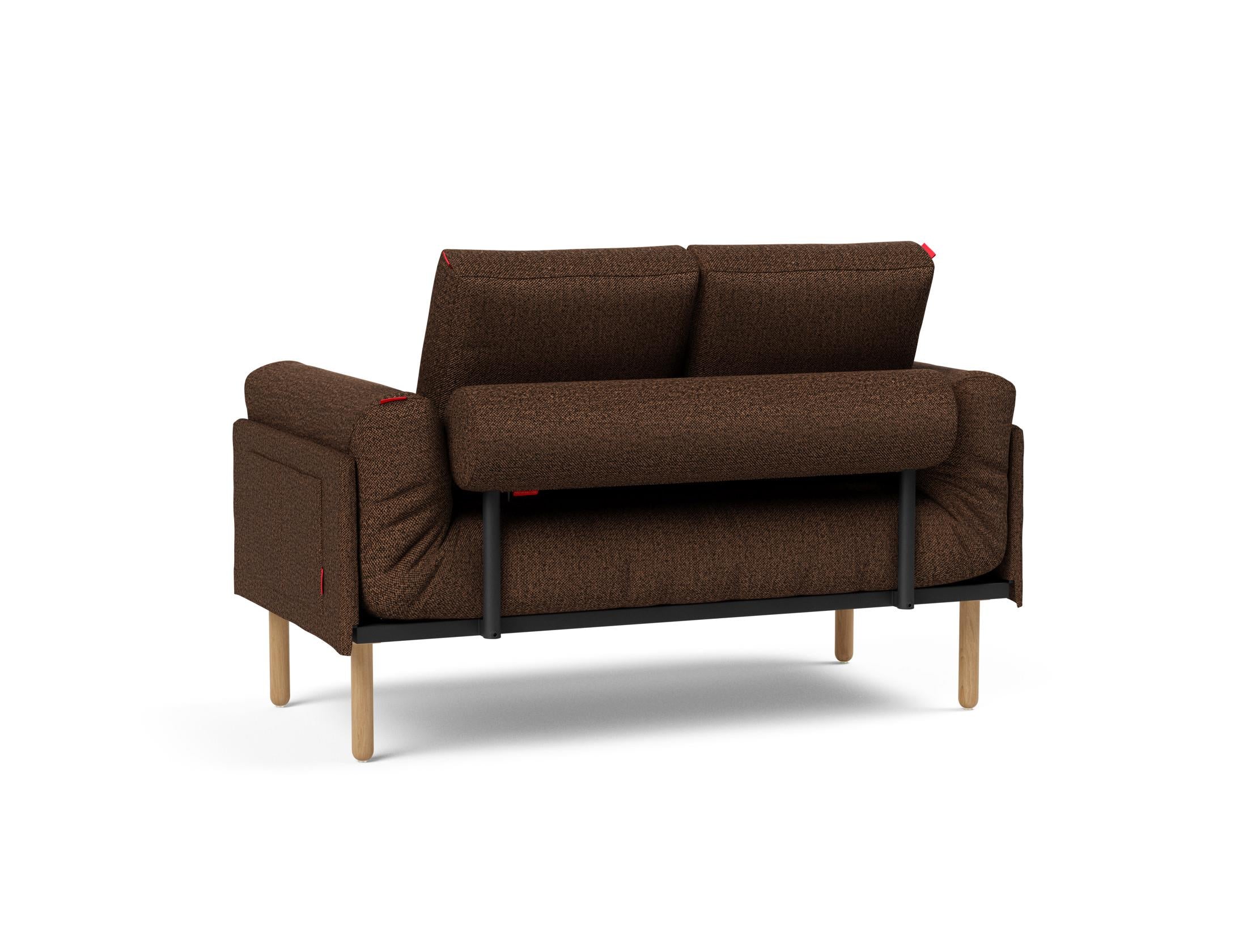 Erleben Sie das Rollo Stem Klappsofa 80 – ein multifunktionales Möbelstück, das Stil, Komfort und Anpassungsfähigkeit für Ihr Zuhause bietet.