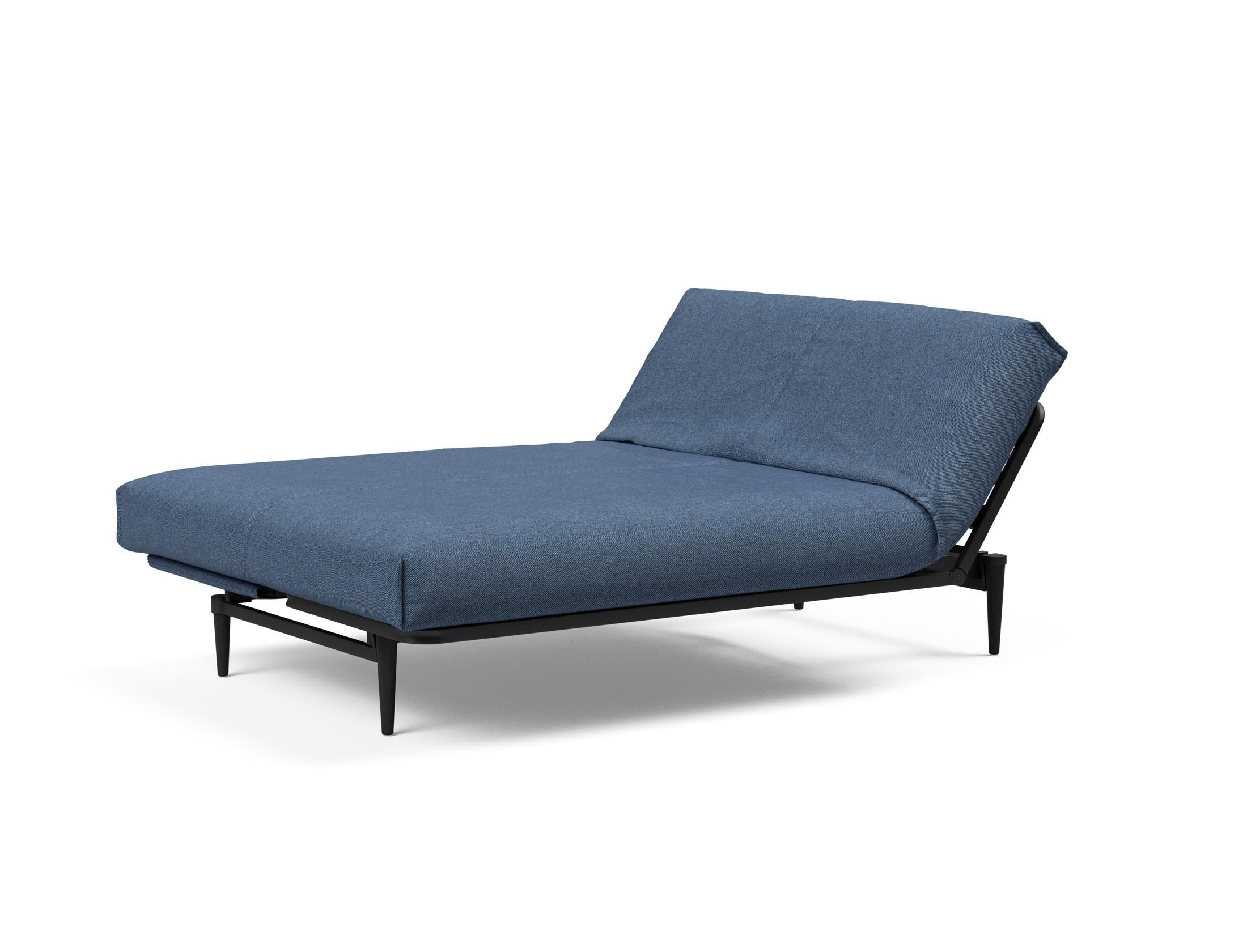 Entdecken Sie das Colpus Bettsofa 140 Nordic Cover in Eiche schwarz – ein elegantes, funktionales Möbelstück für jeden Raum.
