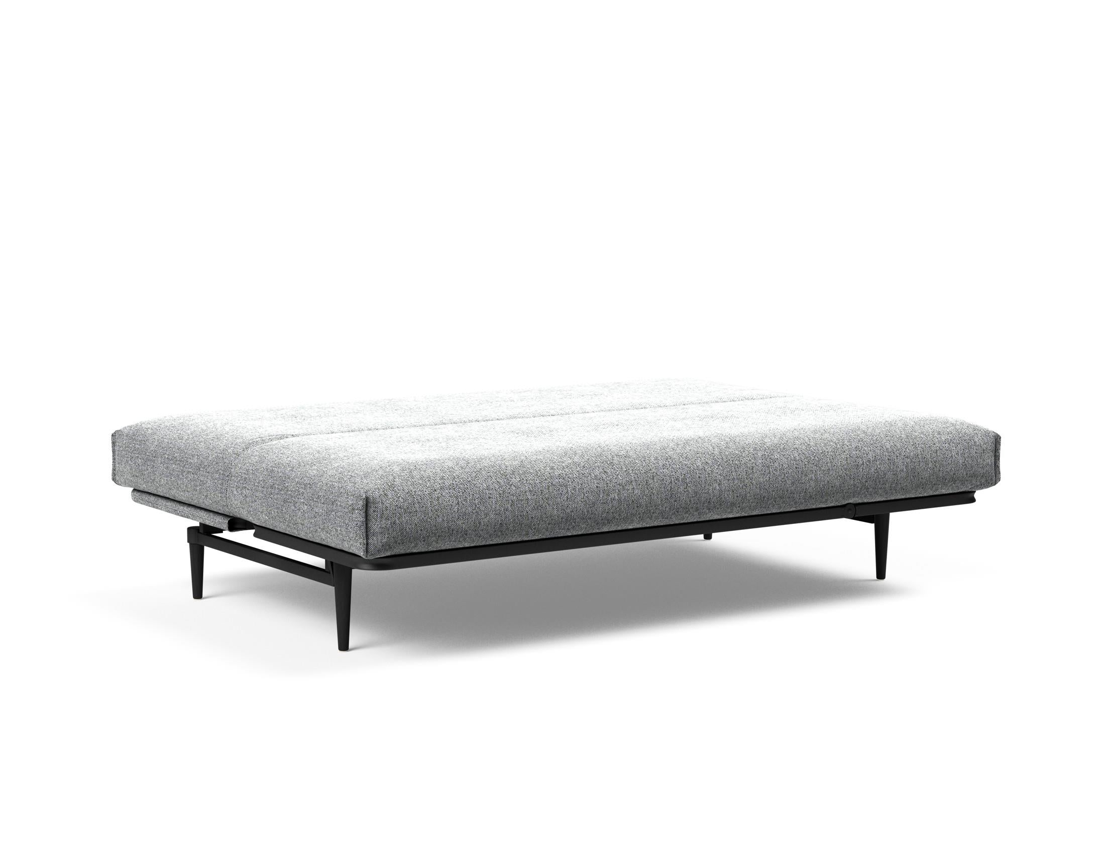 Erleben Sie das Colpus Bettsofa 140 Nordic Cover in stilvollem Eiche schwarz. Funktionalität trifft auf skandinavisches Design für Ihr Zuhause.