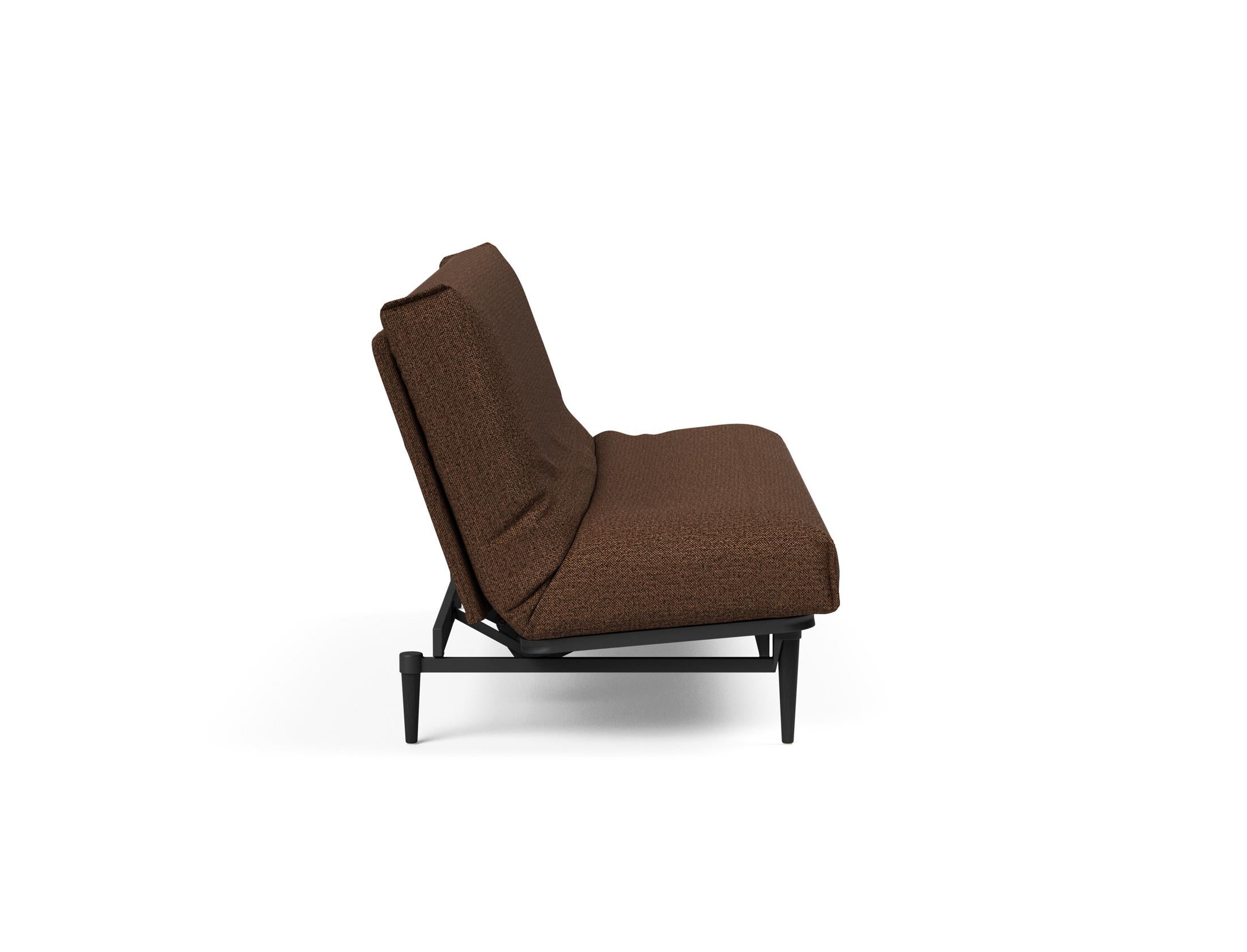 Entdecken Sie das Colpus Bettsofa 140 in elegantem Eiche schwarz mit Nordic Cover – ideal für modernes Wohnen und flexible Schlaflösungen.