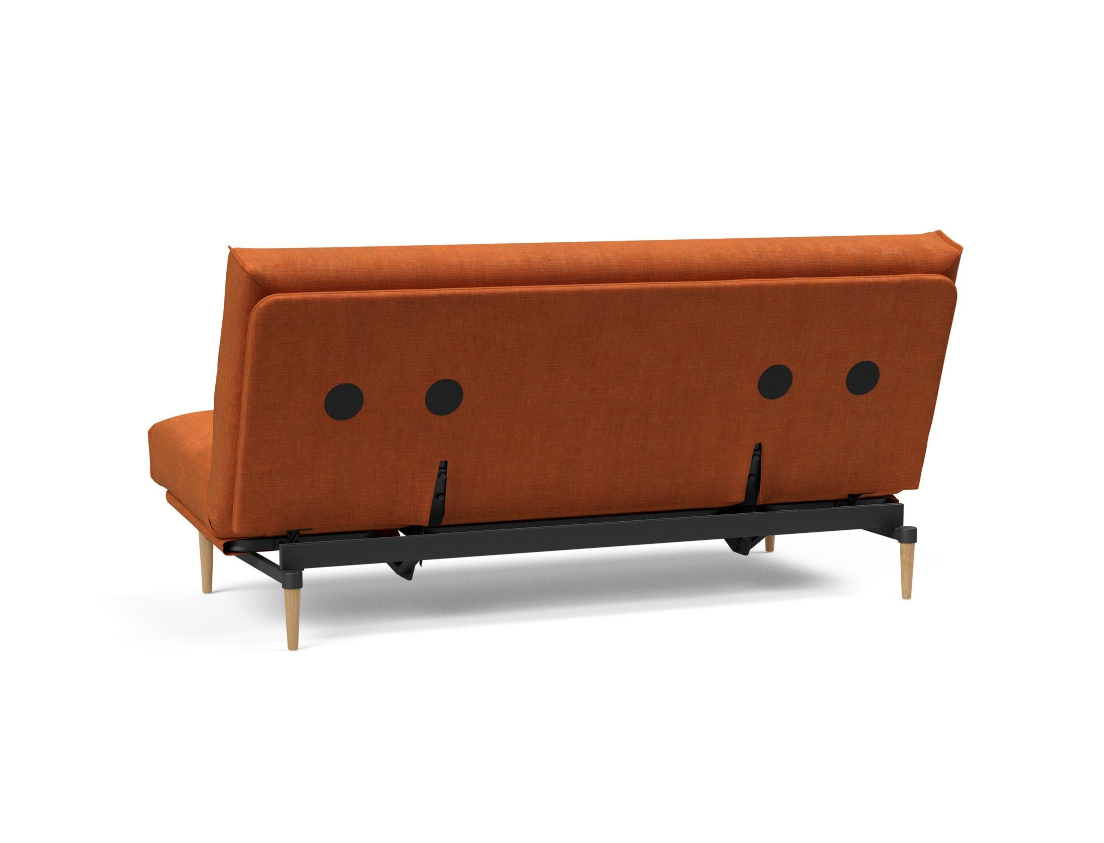 Entdecken Sie das Colpus Bettsofa 140 Nordic Cover von Innovation Living – stilvolles Design, weiche Federkernmatratze und abnehmbarer Bezug für optimalen Komfort.