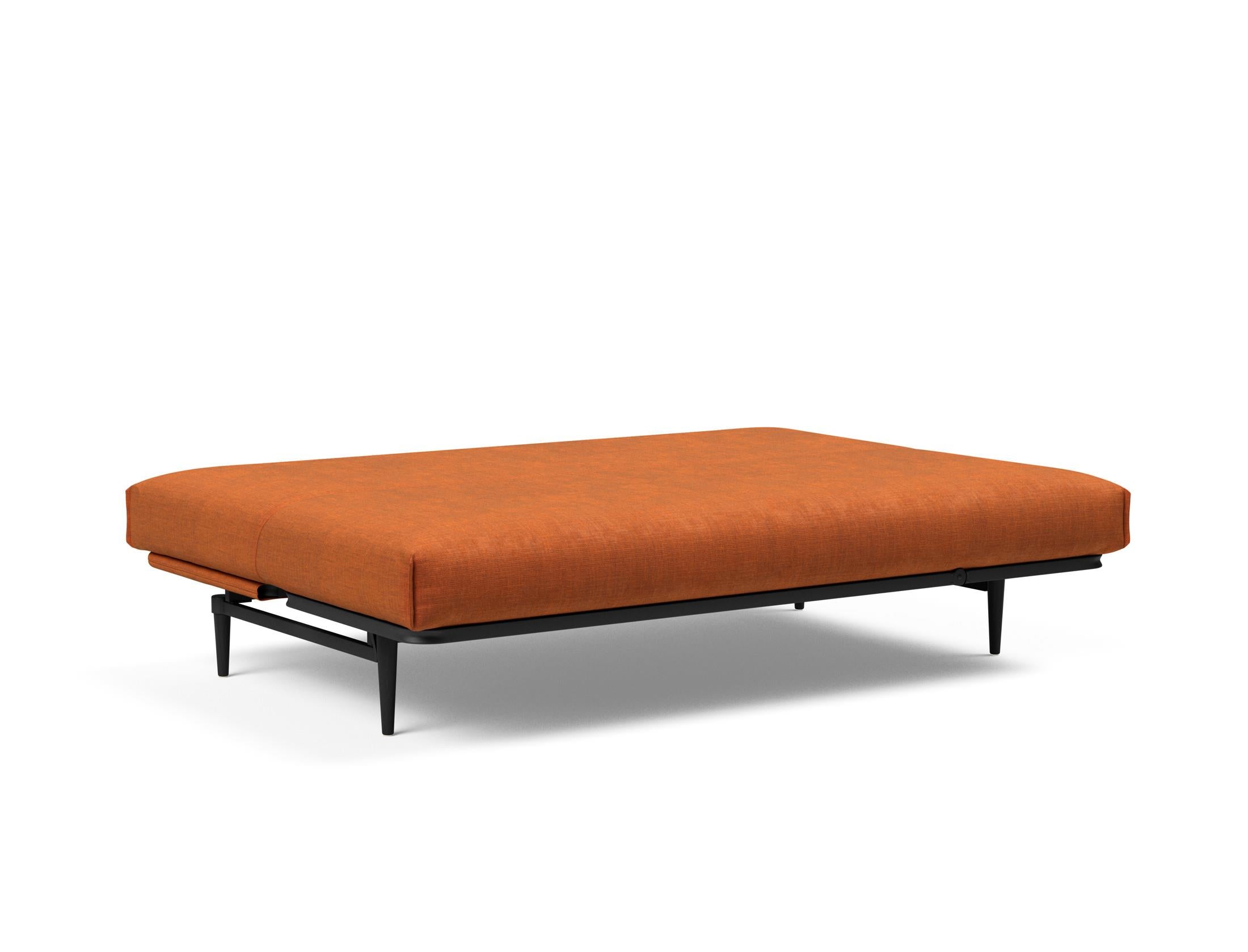 Erleben Sie das Colpus Bettsofa 140 Nordic Cover in Eiche schwarz – stilvolles Design trifft auf vielseitige Funktionalität für Ihr Zuhause.