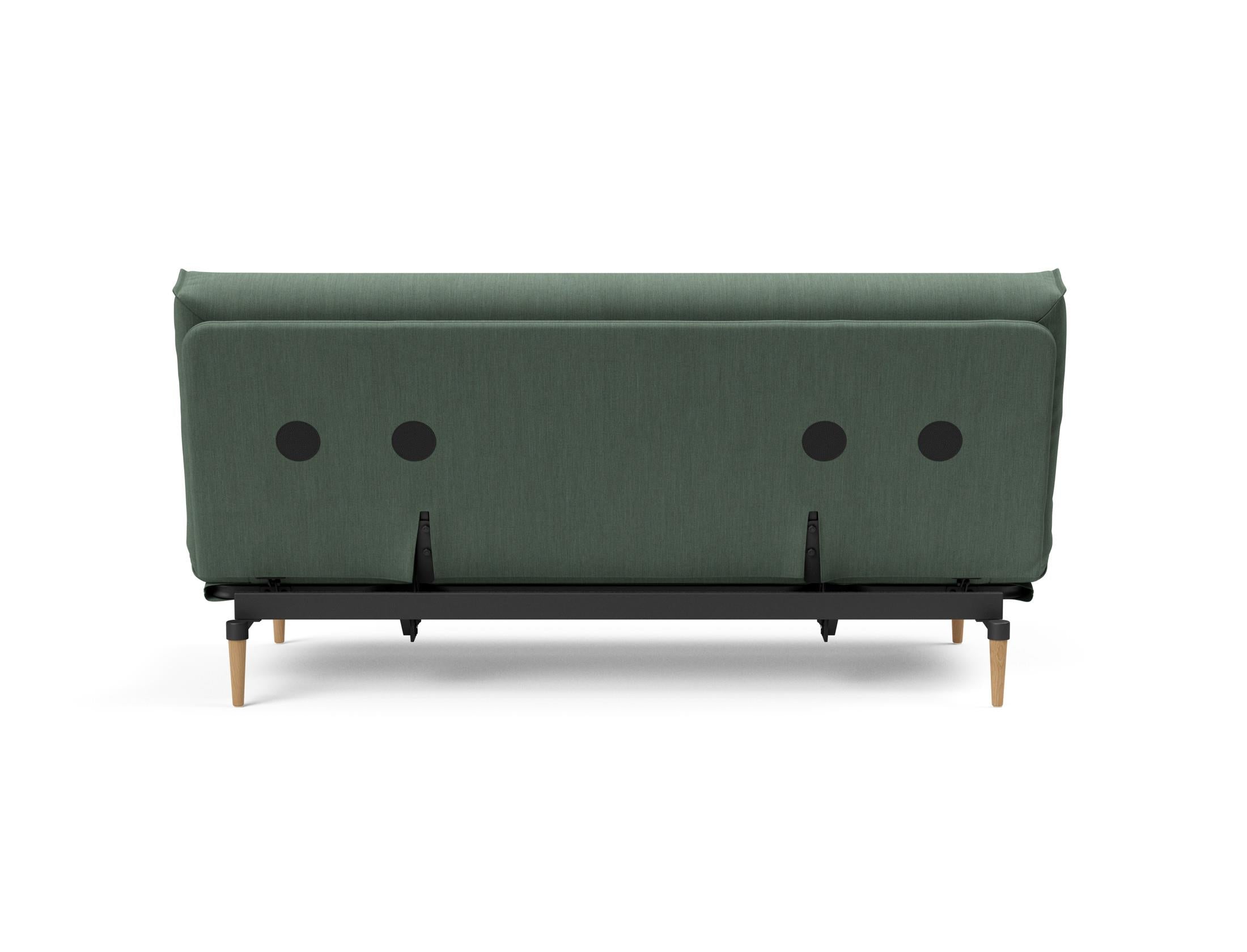 Erleben Sie das Colpus Bettsofa 140 Nordic Cover von Innovation Living – ein elegantes Möbelstück mit Soft Spring Matratze für höchsten Schlafkomfort und praktischen, abnehmbaren Bezug.
