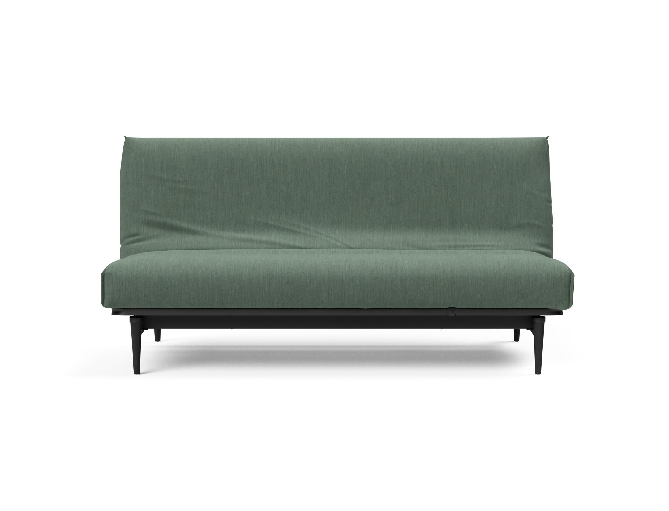 Entdecken Sie das elegante Colpus Bettsofa 140 in Eiche schwarz mit Nordic Cover – ideal für modernes Wohnen und flexible Schlaflösungen.