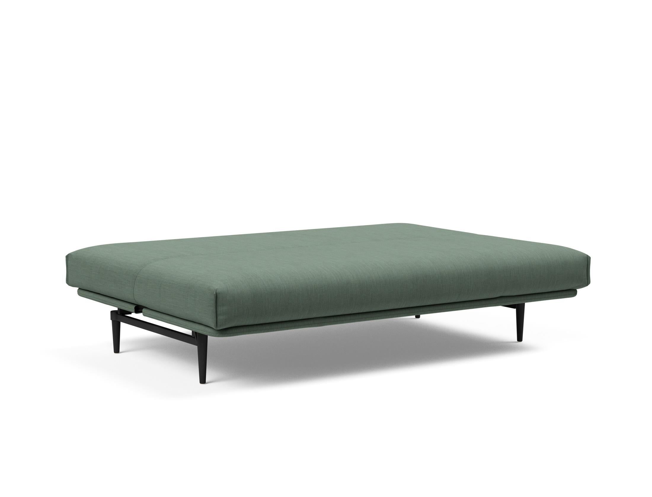 Entdecken Sie das Colpus Bettsofa 140 Nordic Cover in stilvollem Eiche schwarz. Ideal für kompaktes Wohnen, bietet es Komfort und Funktionalität.