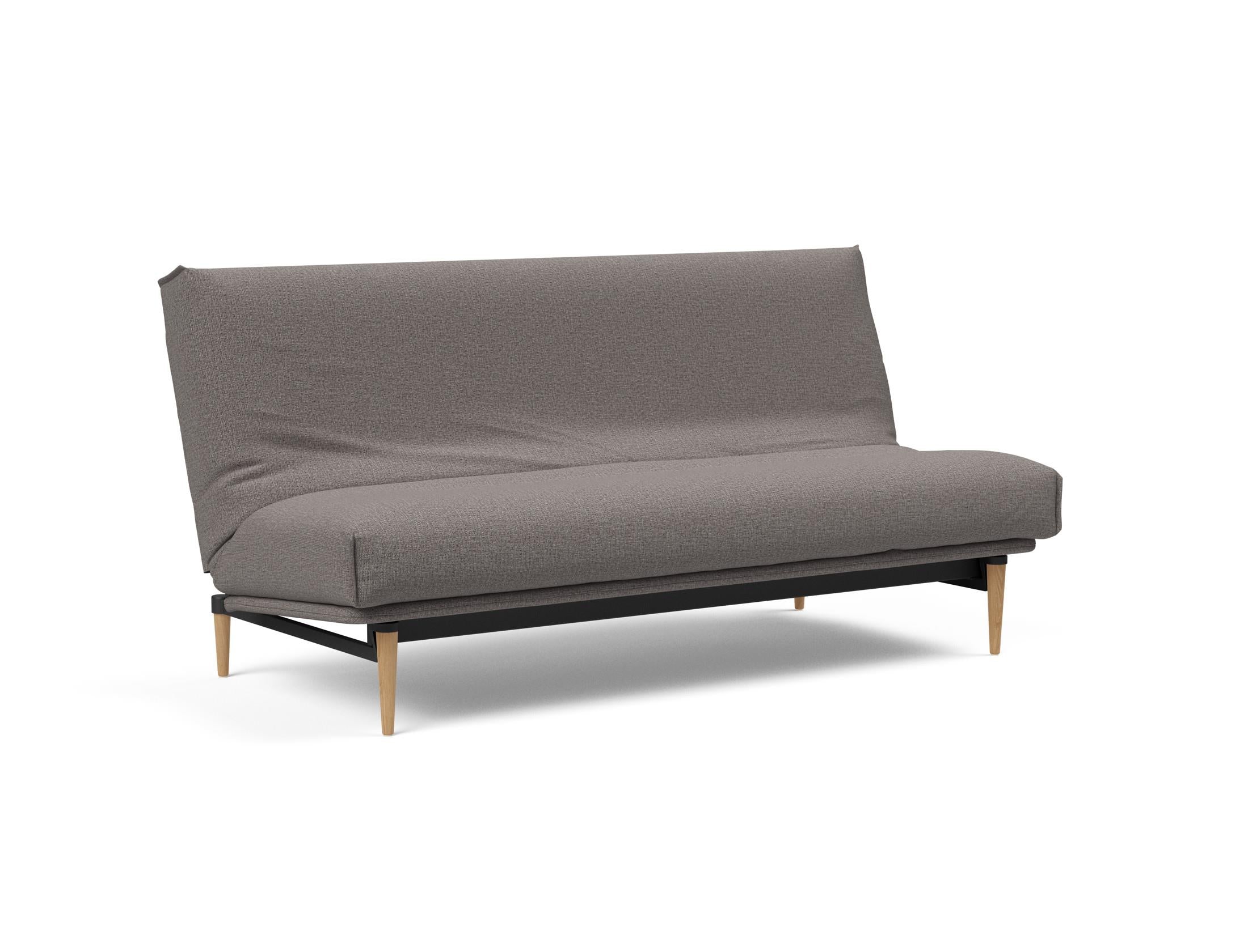 Erleben Sie das Colpus Bettsofa 140 Nordic Cover von Innovation Living – ein elegantes Möbelstück mit Soft Spring Matratze für höchsten Schlafkomfort und praktischen, abnehmbaren Bezug.