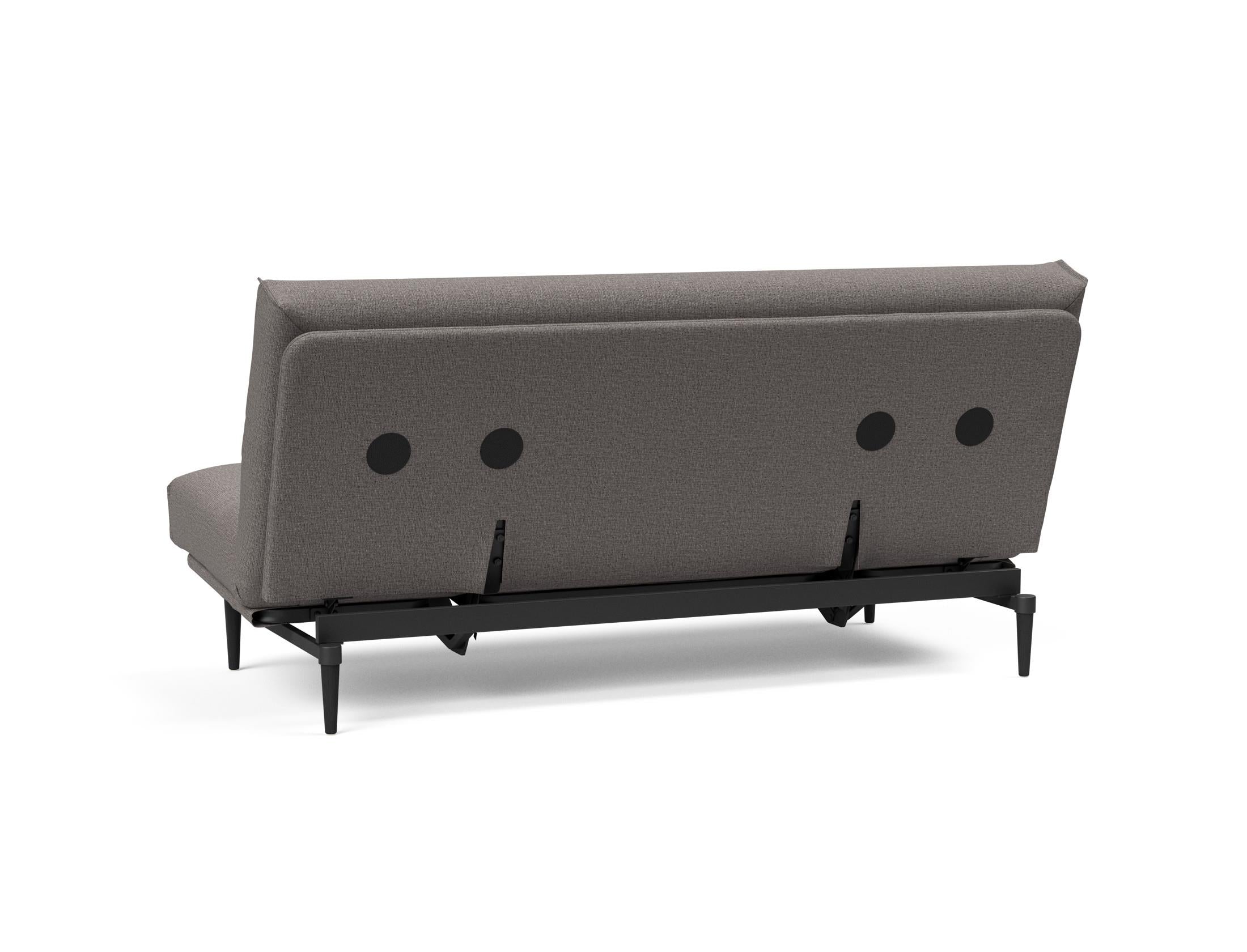 Erleben Sie das Colpus Bettsofa 140 Nordic Cover in elegantem Eiche schwarz. Multifunktional, mit Soft Spring Matratze für höchsten Schlafkomfort.