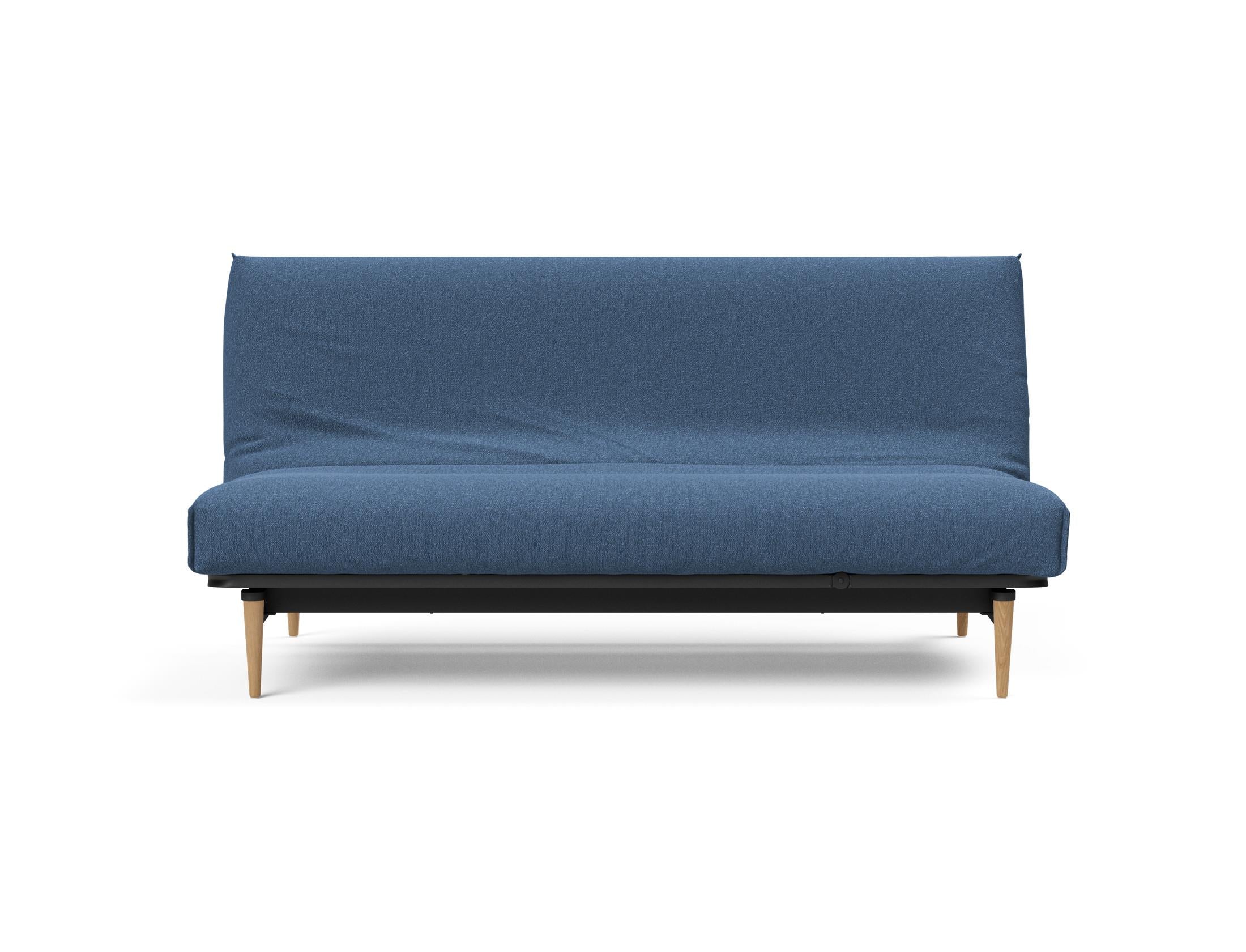 Elegantes Colpus Bettsofa 140 mit weichem Nordic Cover, perfekt für entspannte Stunden und modernes Wohndesign.