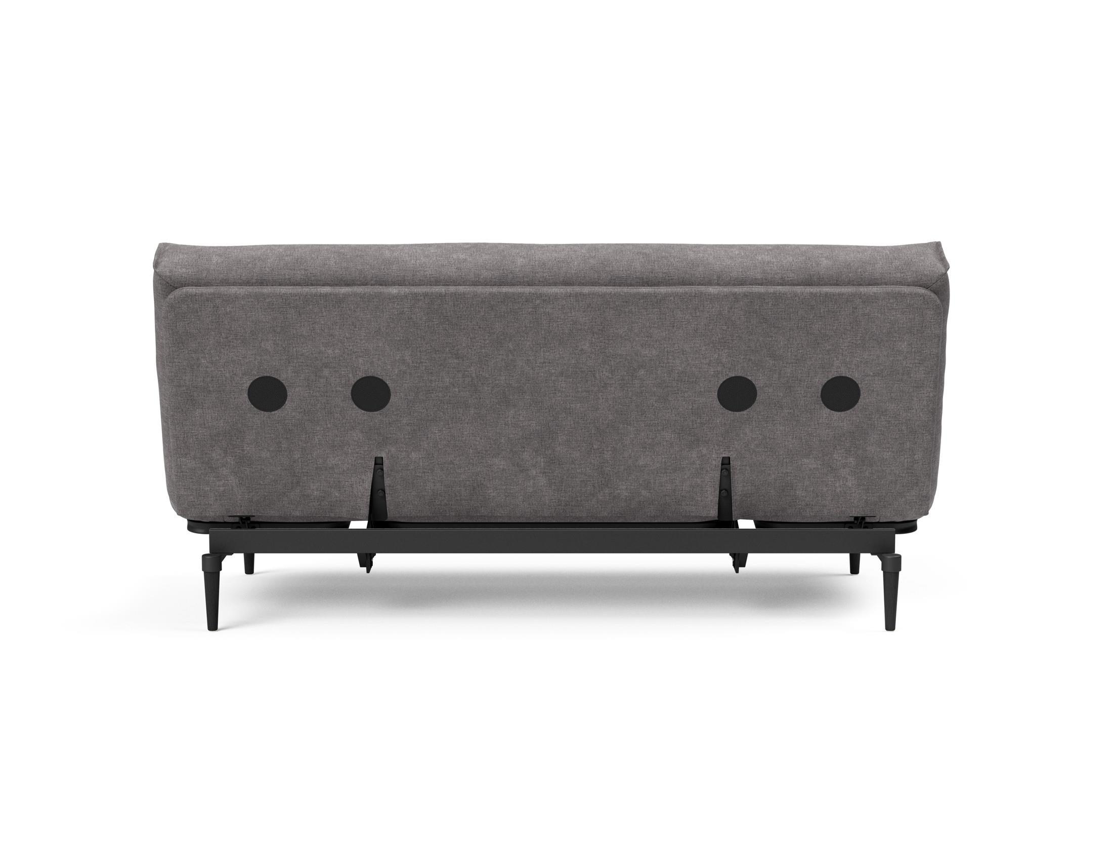 Erleben Sie das Colpus Bettsofa 140 in Nordic Eiche schwarz von Innovation Living – stilvolles Design, robuste Bauweise und individuelle Schlaflösungen vereint.