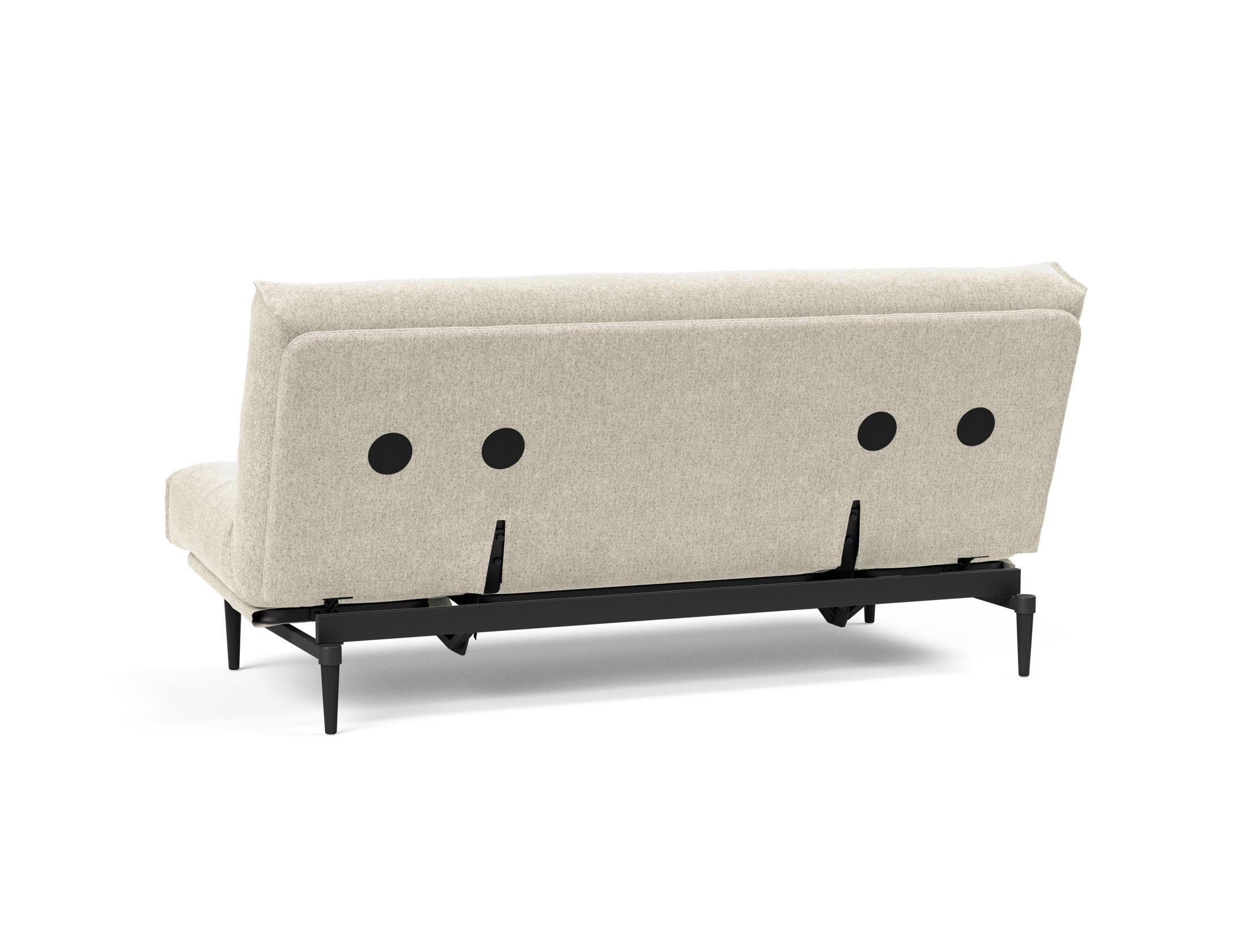 Erleben Sie das Colpus Bettsofa 140 in Nordic Eiche schwarz – ein elegantes Möbelstück, das als Sofa und Bett höchsten Komfort bietet.
