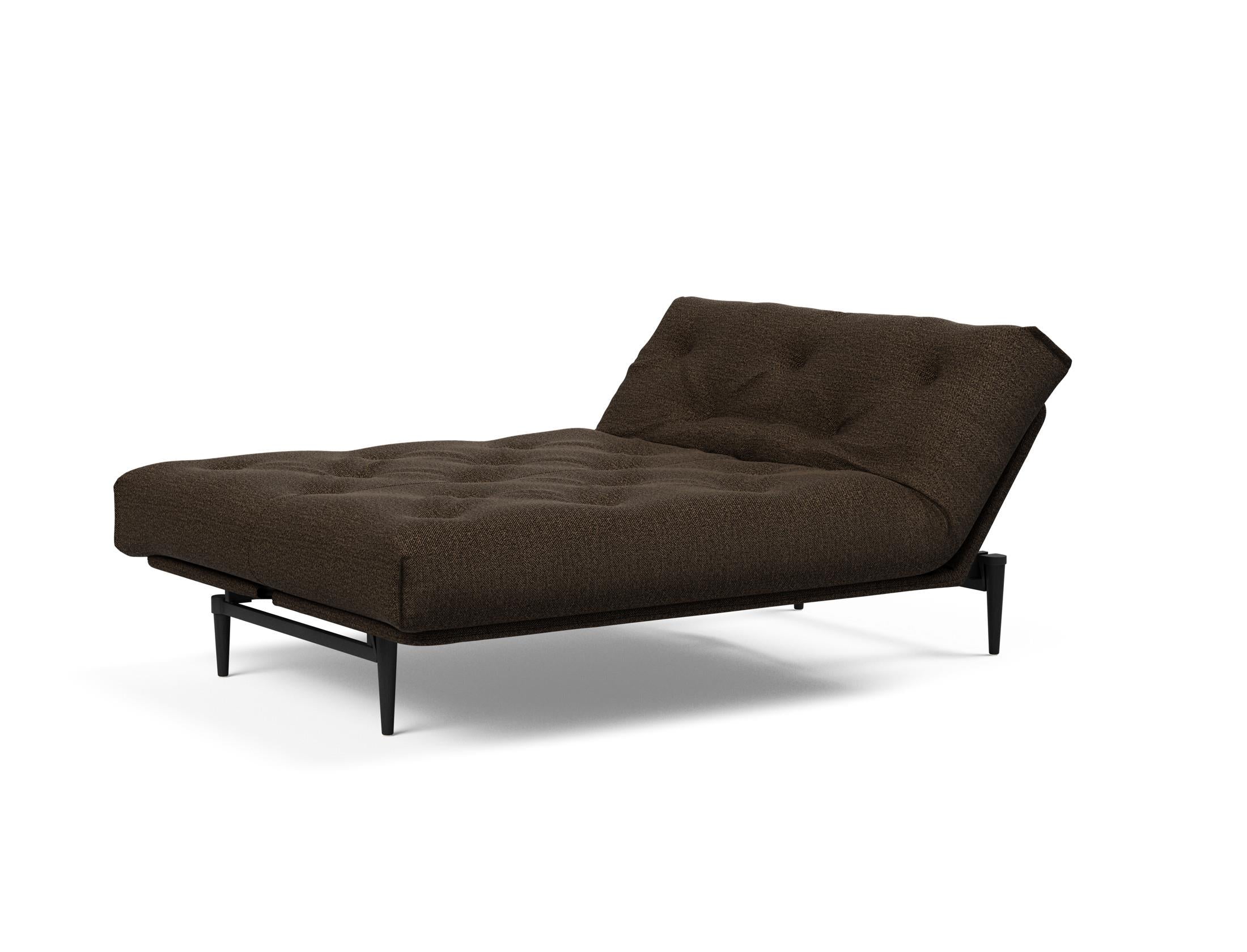 Erleben Sie das Colpus Bettsofa 140 in Nordic Eiche schwarz – ein elegantes Möbelstück, das als Sofa und Bett höchsten Komfort bietet.