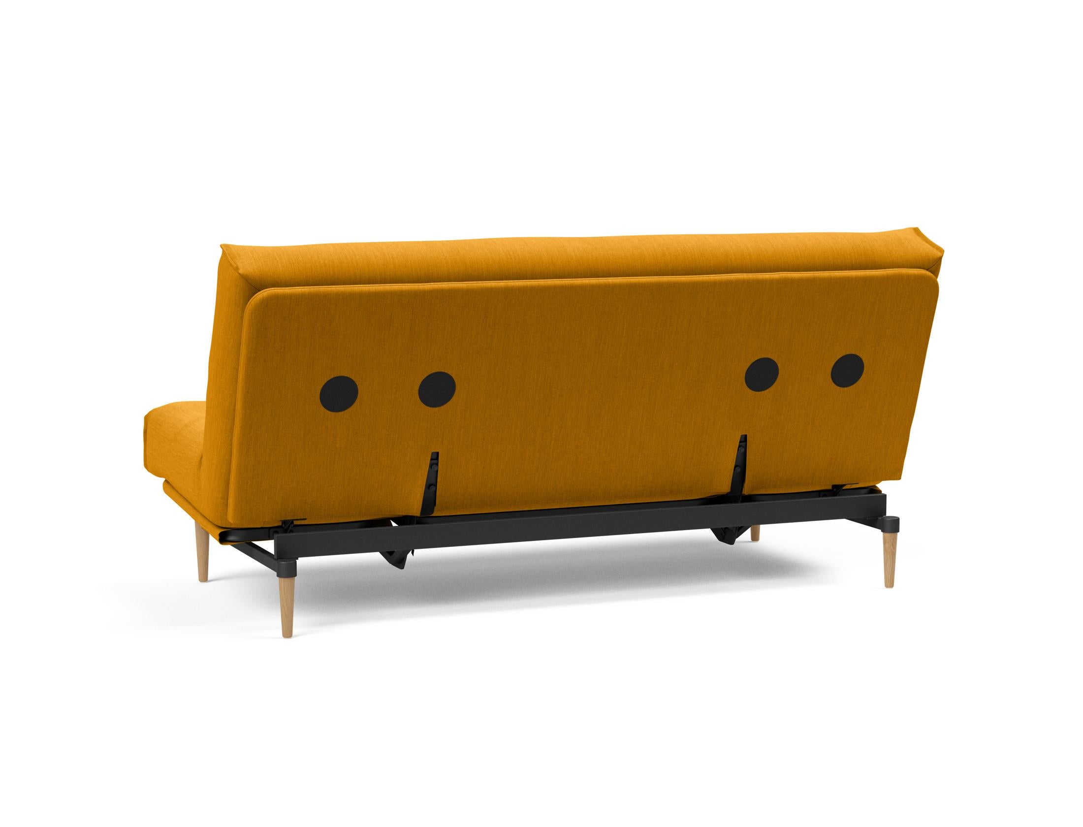 Entdecken Sie das Colpus Bettsofa 140 Nordic: Elegantes Design, weiche Federkernmatratze und abnehmbarer Bezug für optimalen Komfort und Langlebigkeit.