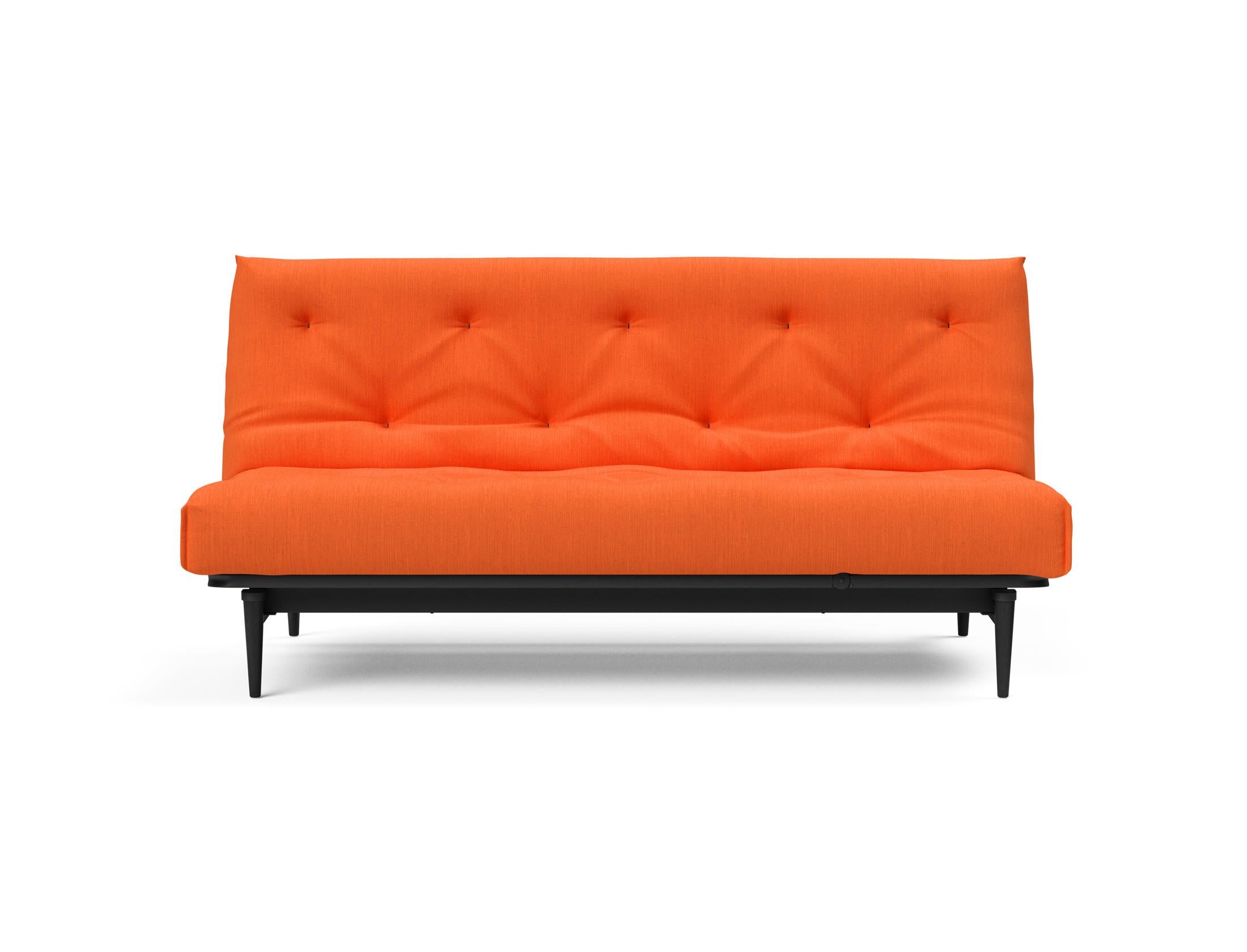 Erleben Sie das stilvolle Colpus Bettsofa 140 in Nordic Eiche schwarz von Innovation Living – ideal für gemütliche Nächte und elegantes Wohnen.