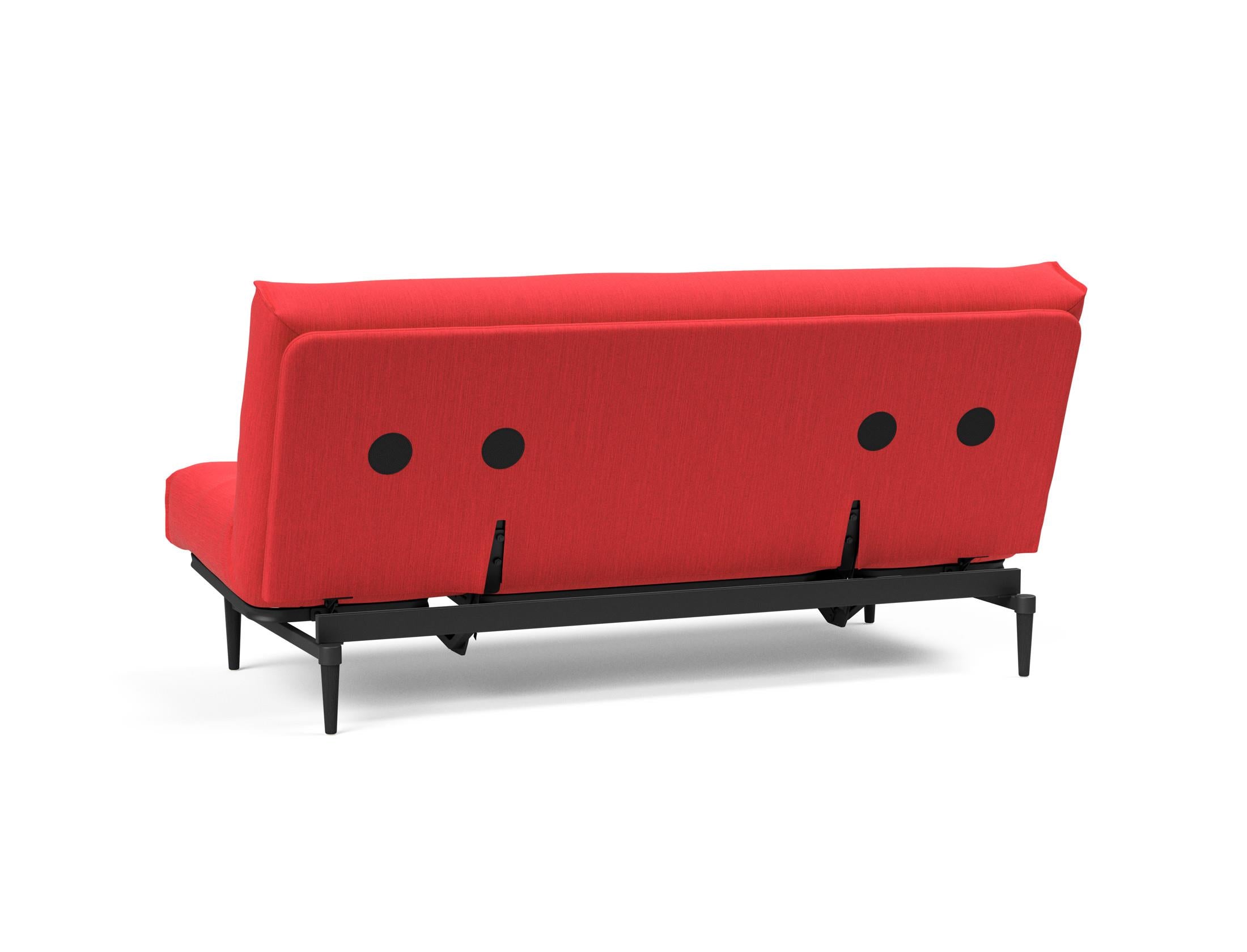 Erleben Sie das Colpus Bettsofa 140 in Nordic Eiche schwarz von Innovation Living – stilvolles Design trifft auf vielseitige Funktionalität und höchsten Schlafkomfort.