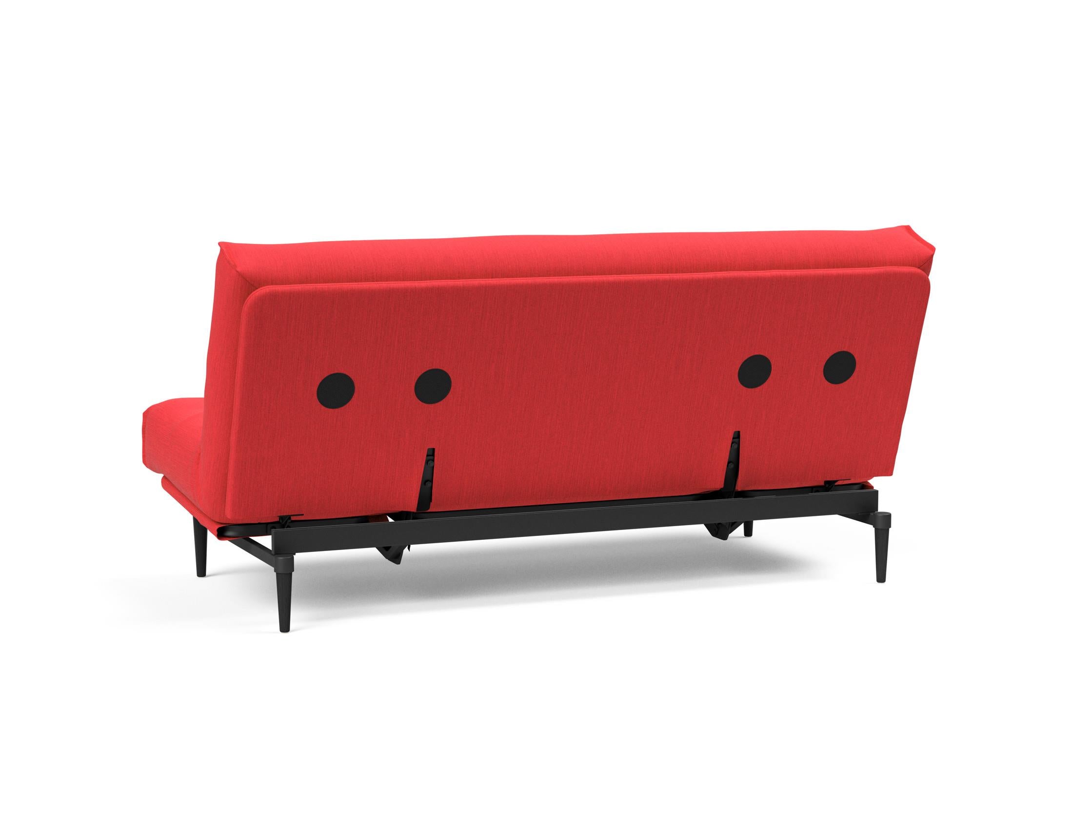 Erleben Sie das Colpus Bettsofa 140 in Nordic Eiche schwarz – ein elegantes Möbelstück, das als Sofa und Bett höchsten Komfort bietet.