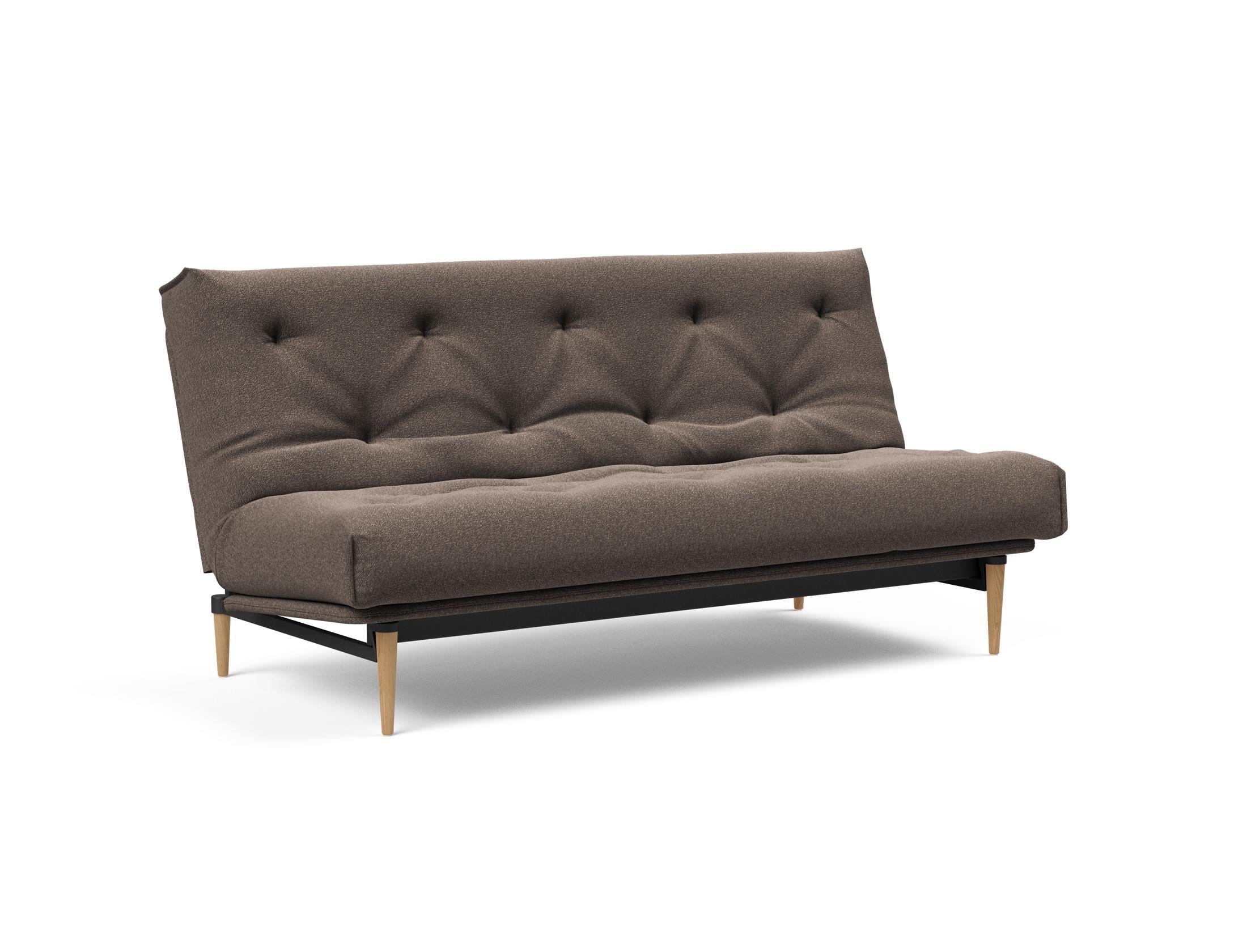 Erleben Sie das Colpus Bettsofa 140 Nordic: Stilvolles Sofa und bequemes Bett in einem, ausgestattet mit einer hochwertigen Soft Spring Matratze.