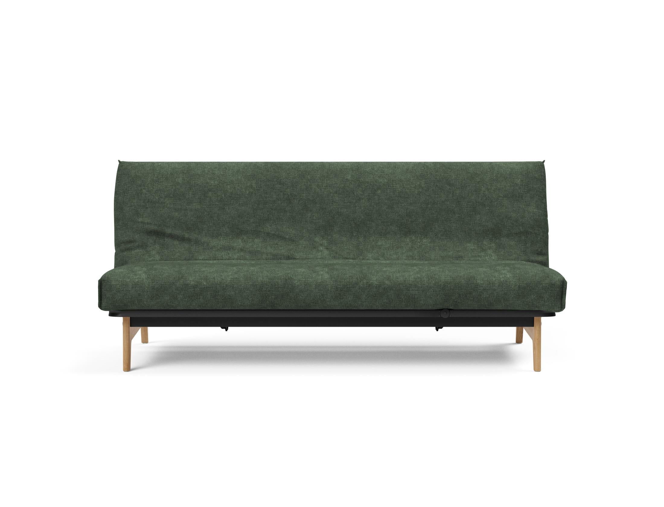 Entdecken Sie das Aslak 120 Bettsofa Nordic Cover Soft Spring – skandinavisches Design trifft auf höchsten Schlafkomfort und Funktionalität.
