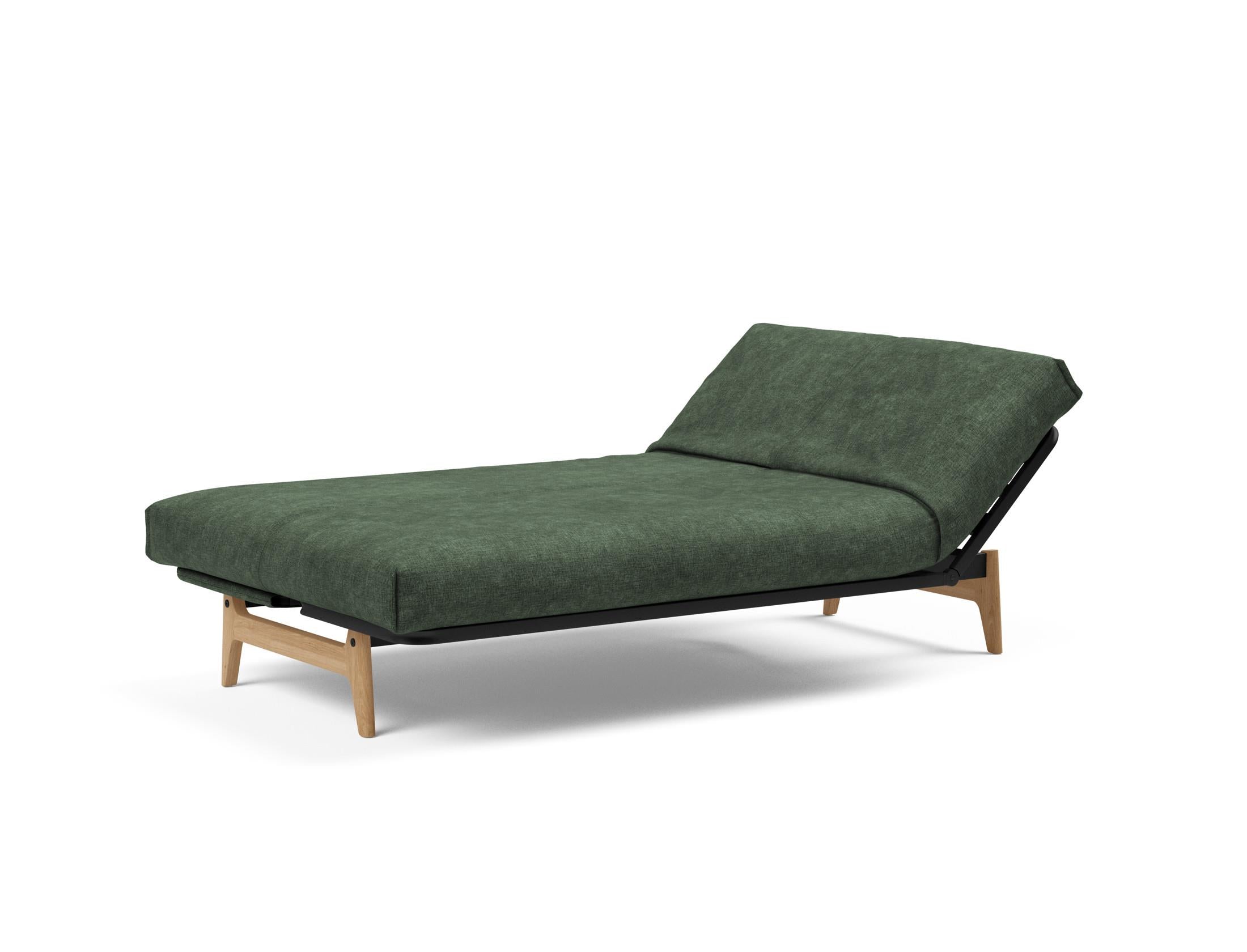 Entdecken Sie das Aslak 120 Bettsofa Nordic Cover Soft Spring – skandinavisches Design trifft auf erstklassigen Komfort und vielseitige Funktionalität.