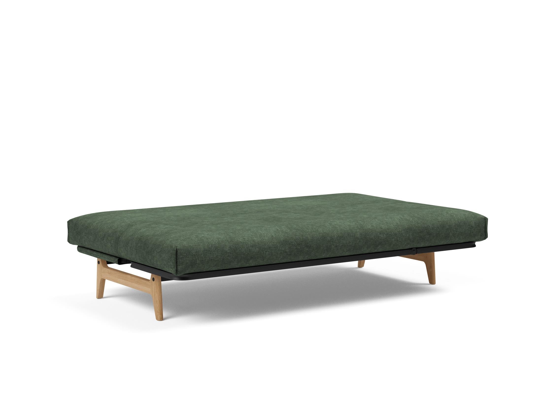 Erleben Sie das Aslak 120 Bettsofa Nordic Cover Soft Spring – eine harmonische Verbindung von skandinavischem Stil, herausragendem Komfort und praktischer Vielseitigkeit.