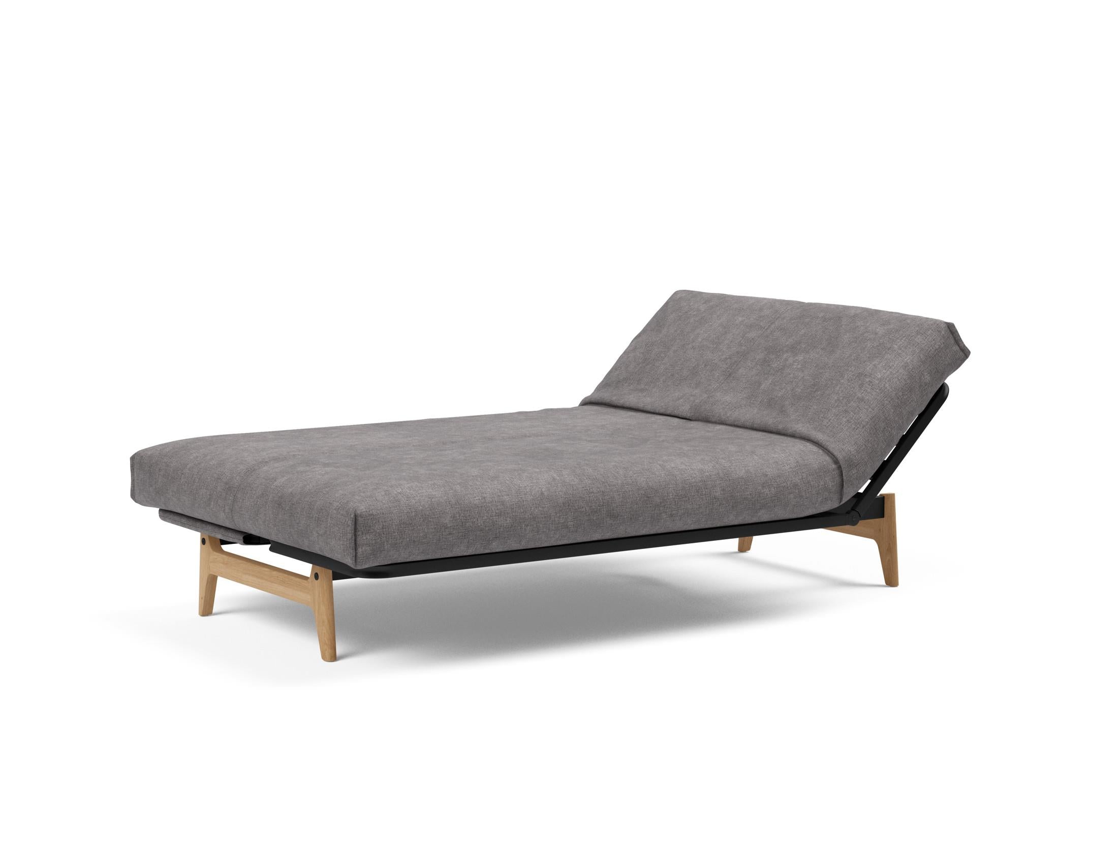Erleben Sie das Aslak 120 Bettsofa Nordic Cover Soft Spring – eine harmonische Verbindung aus stilvollem Design, robusten Materialien und anpassbarem Schlafkomfort.