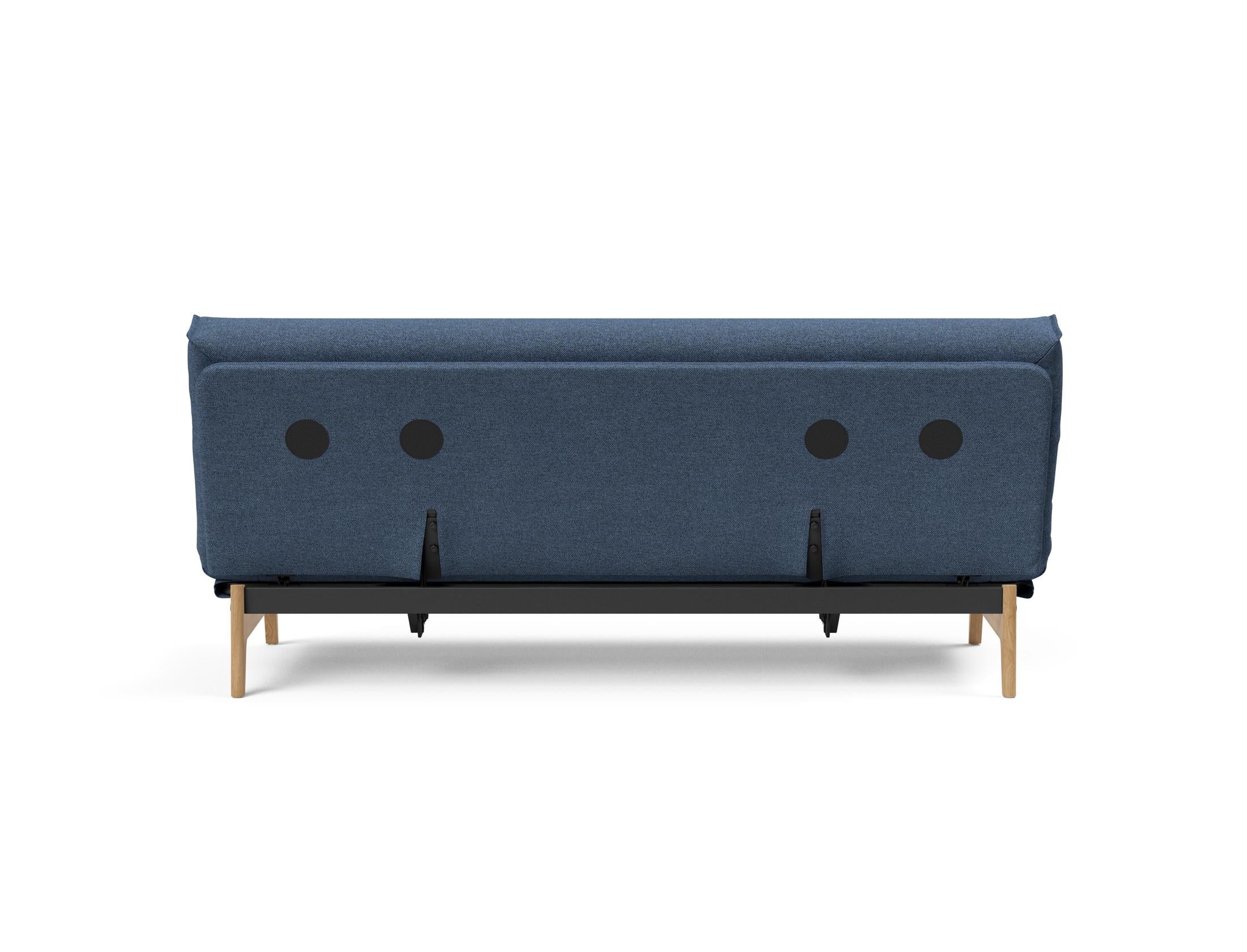 Erleben Sie das Aslak 120 Bettsofa Nordic Cover Soft Spring von Innovation Living – eine perfekte Kombination aus modernem Stil und bequemem Schlafplatz.