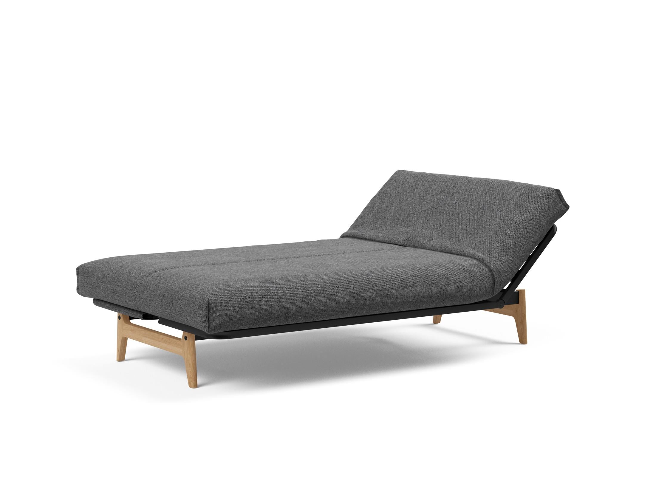 Entdecken Sie das Aslak 120 Bettsofa Nordic Cover Soft Spring – skandinavische Eleganz trifft auf individuellen Schlafkomfort und vielseitige Funktionalität.